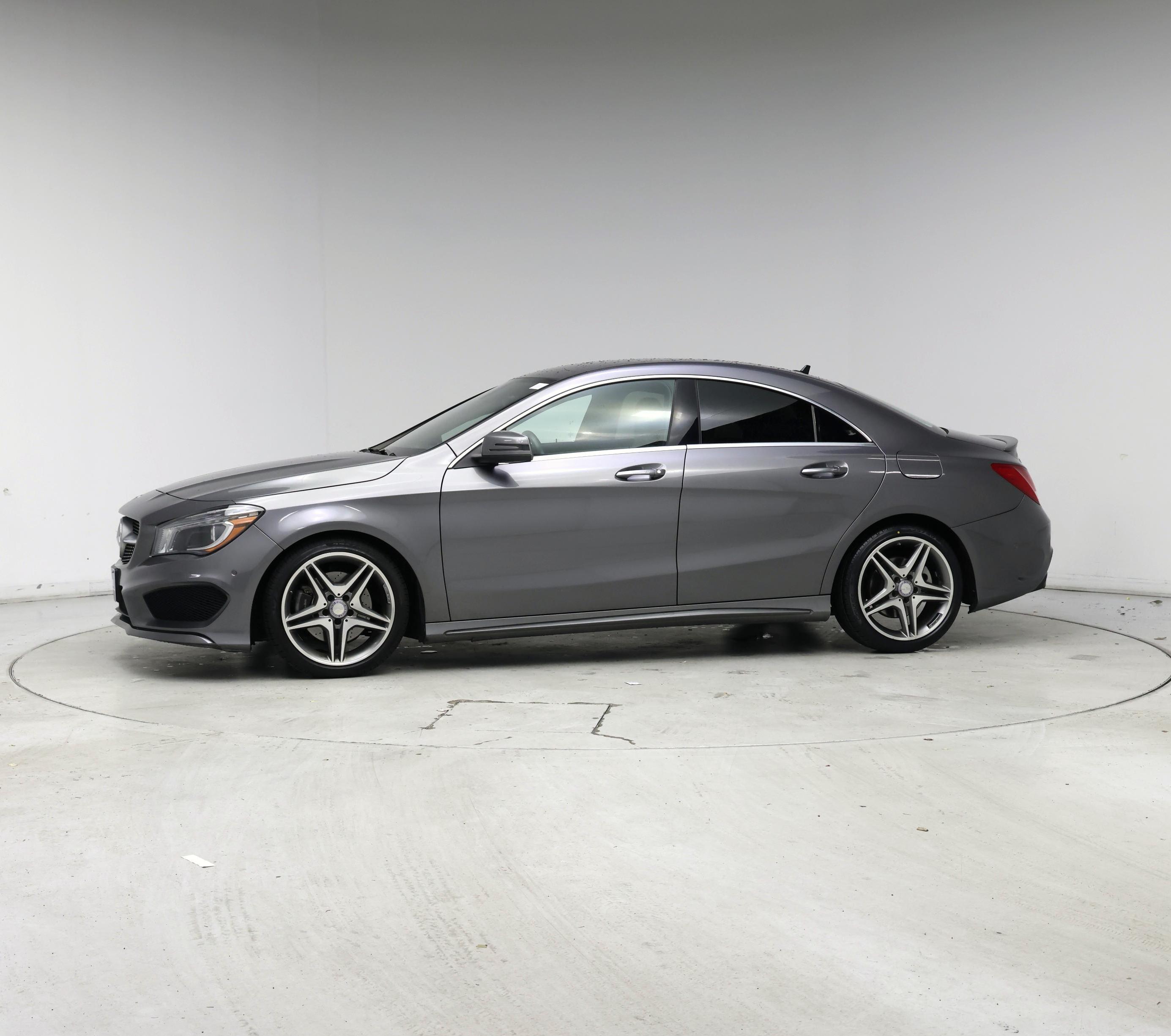 Thumbnail: 2015 Mercedes-Benz CLA - 3