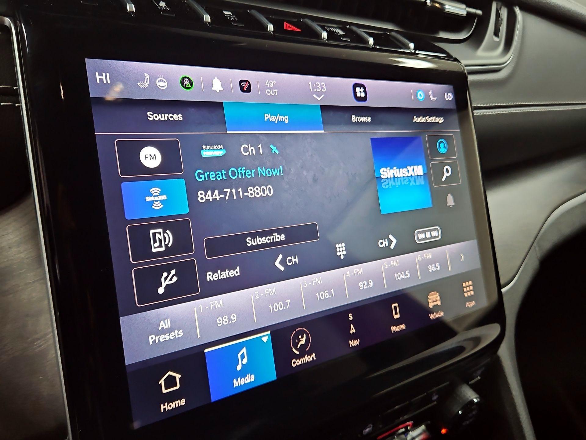 Thumbnail: 2024 Jeep Grand Cherokee L - 16