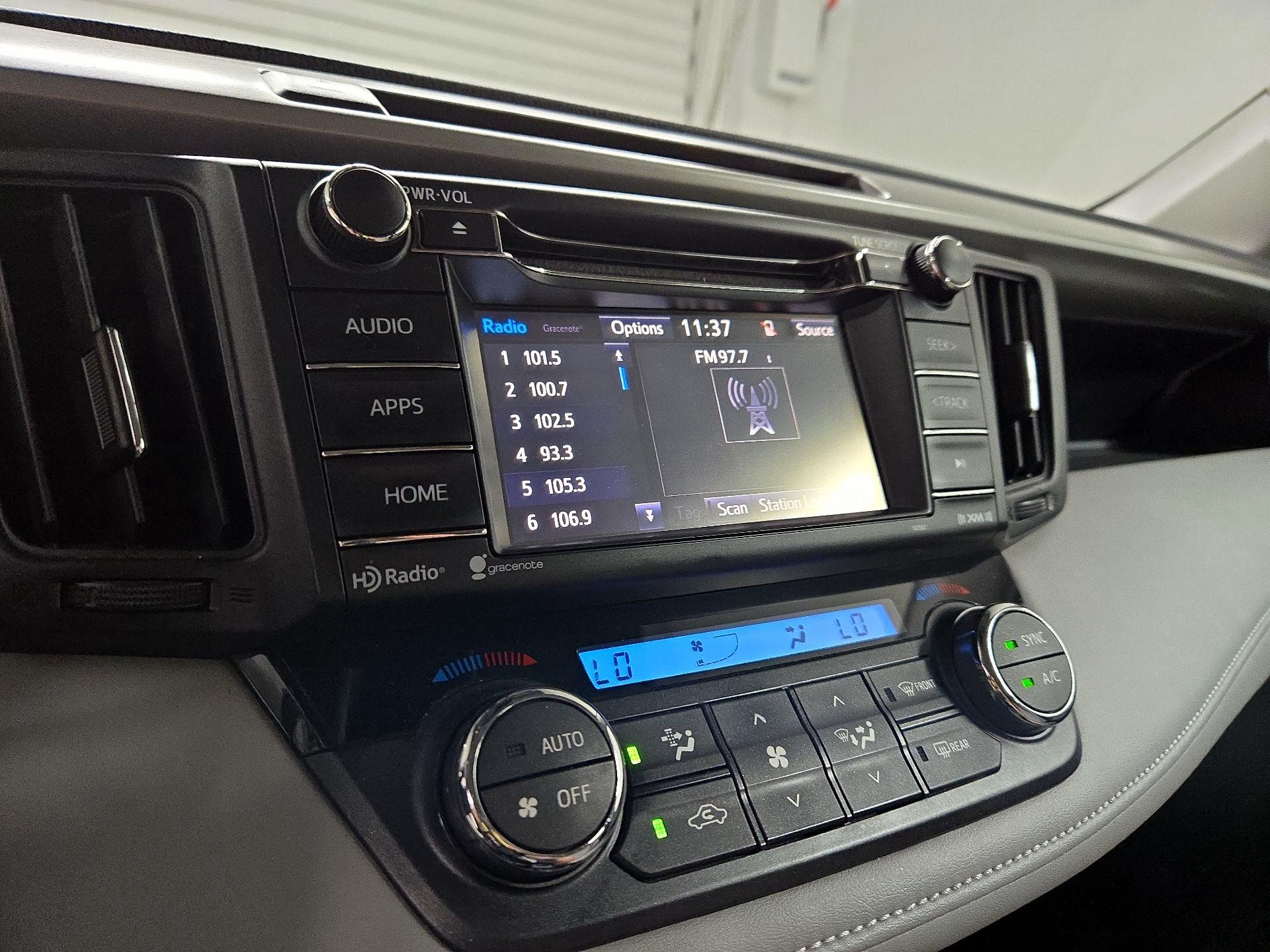 Thumbnail: 2017 Toyota RAV4 - 15