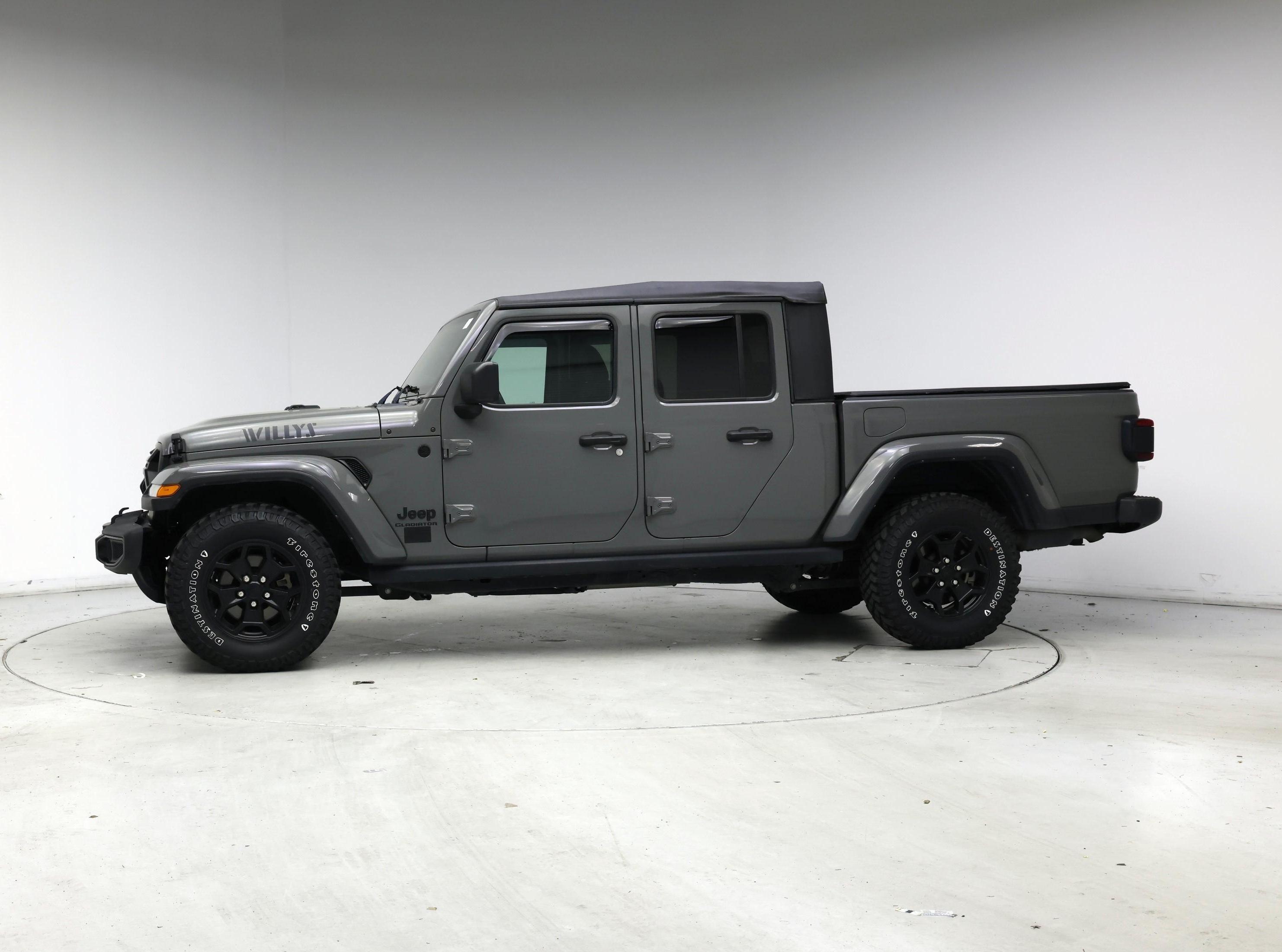 Thumbnail: 2021 Jeep Gladiator - 3