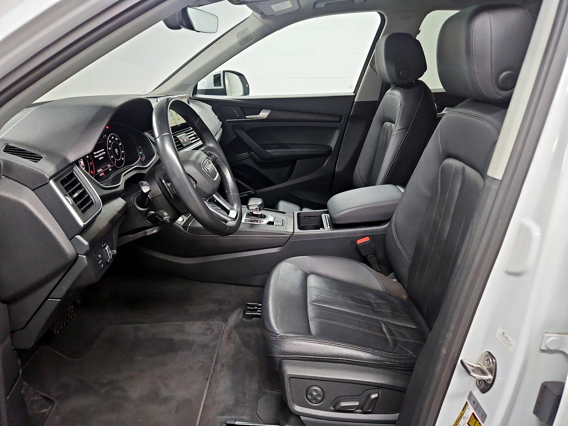 Thumbnail: 2019 Audi Q5 - 11