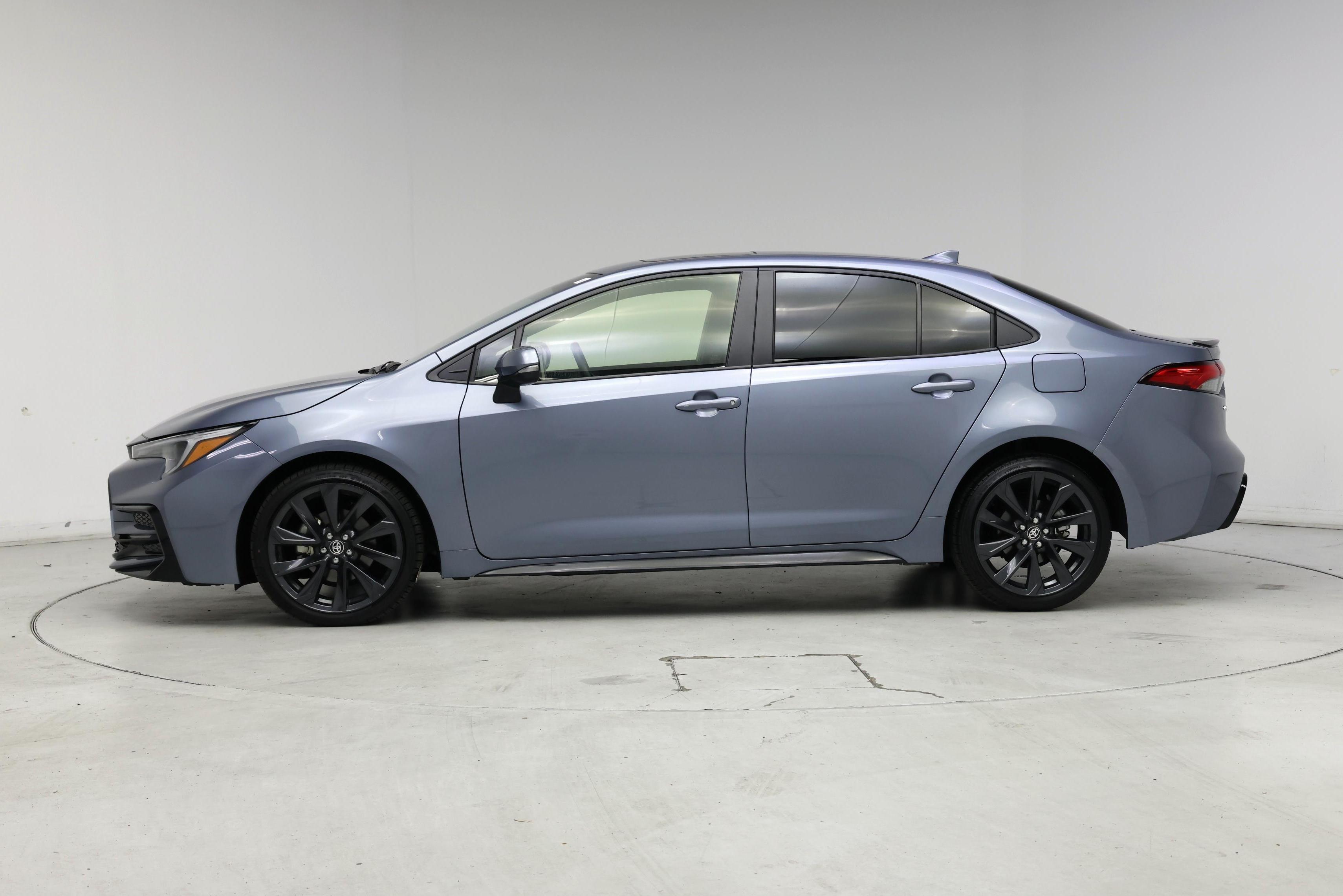 Thumbnail: 2023 Toyota Corolla - 3