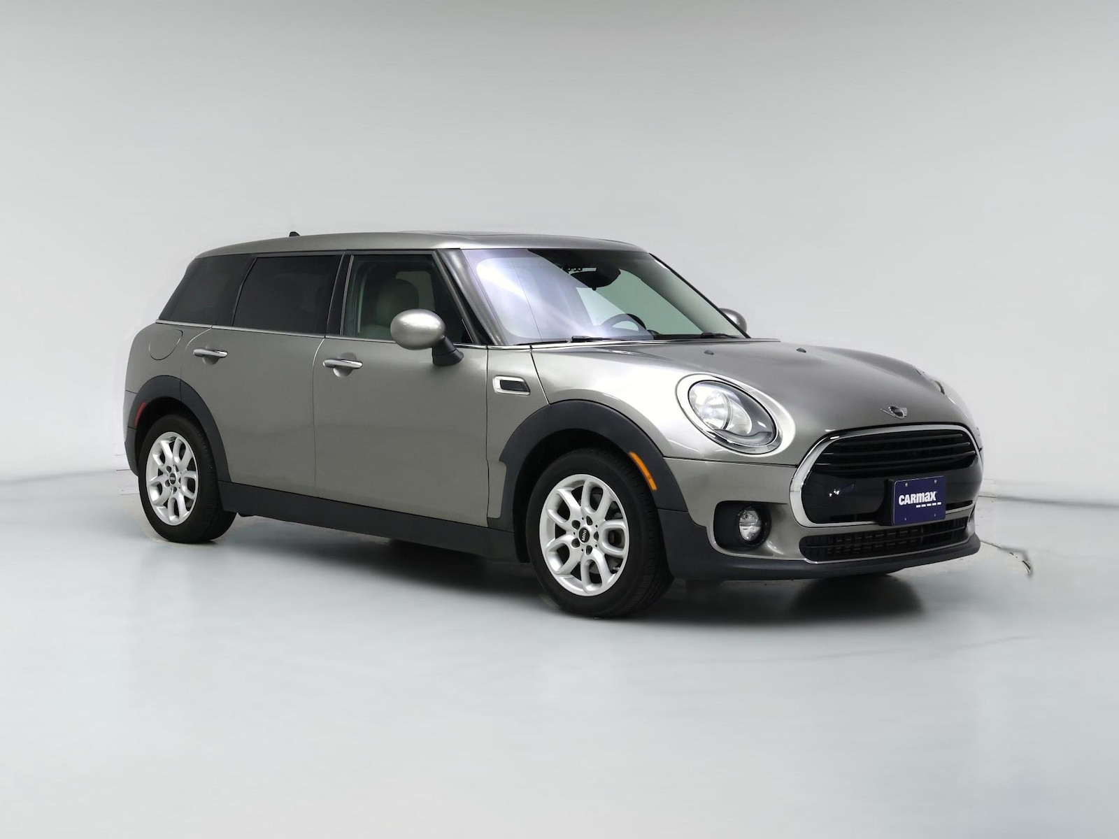 2016 MINI Clubman Base
