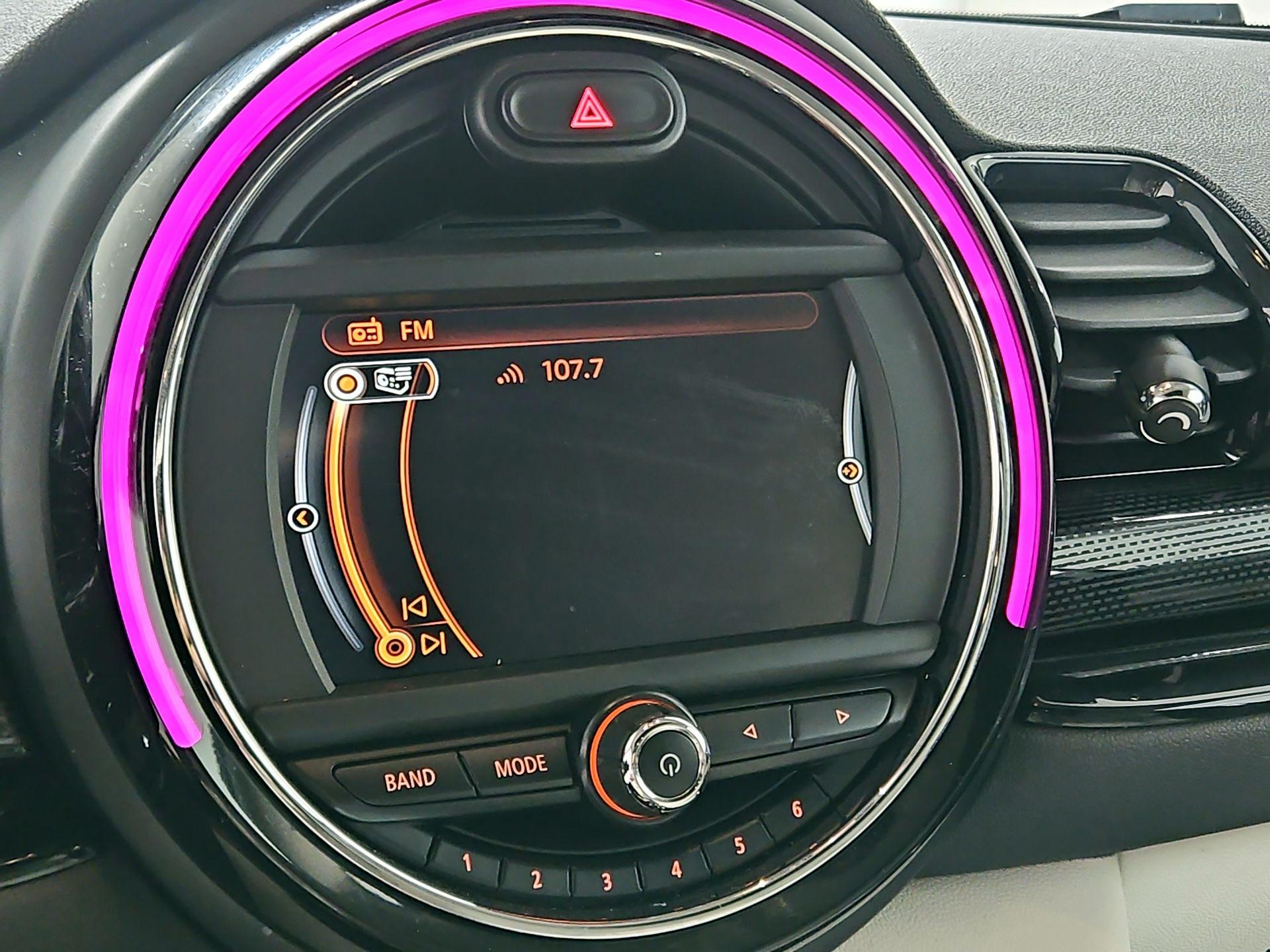 Thumbnail: 2016 MINI Cooper Clubman - 14