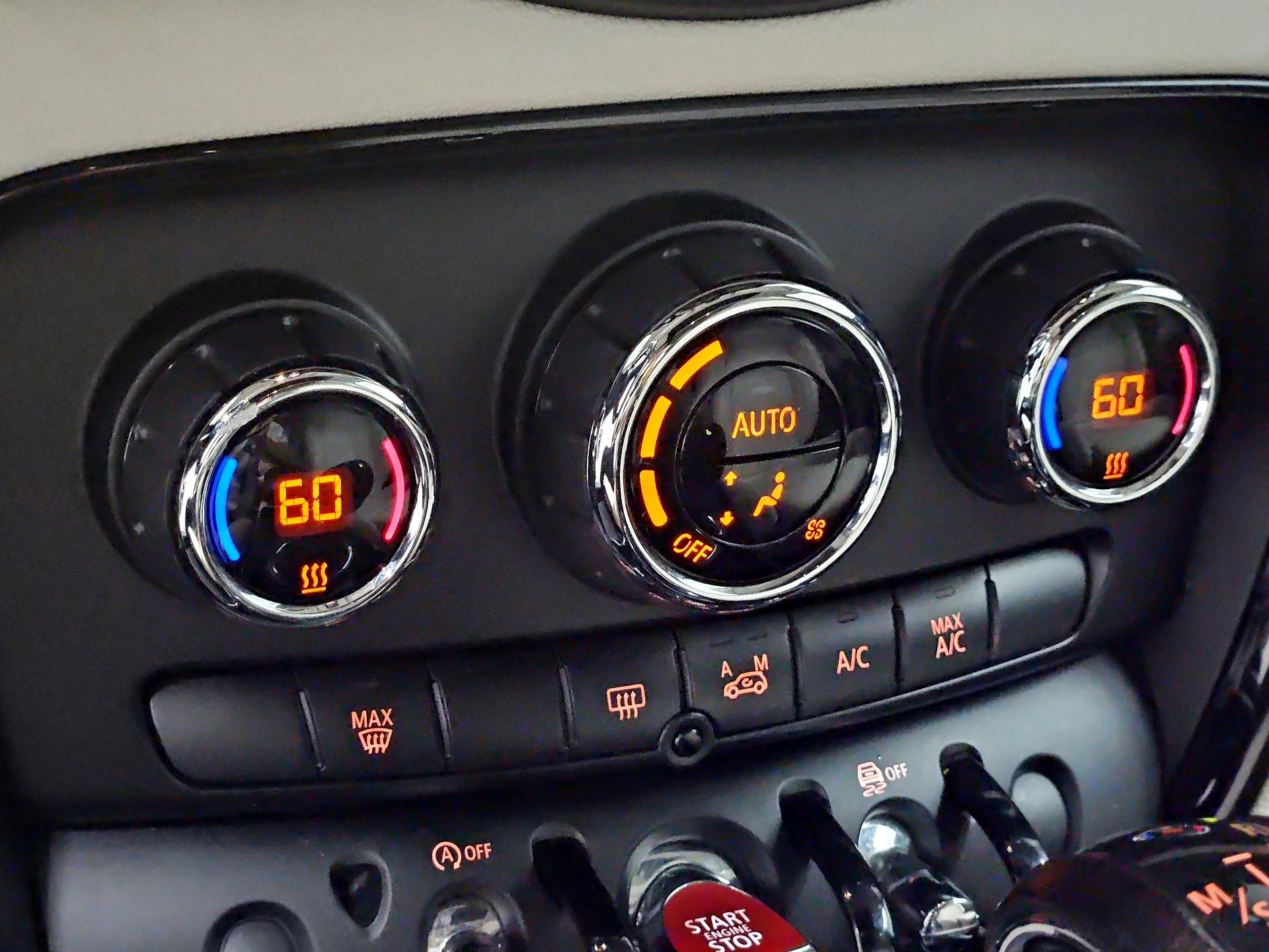 Thumbnail: 2016 MINI Cooper Clubman - 15