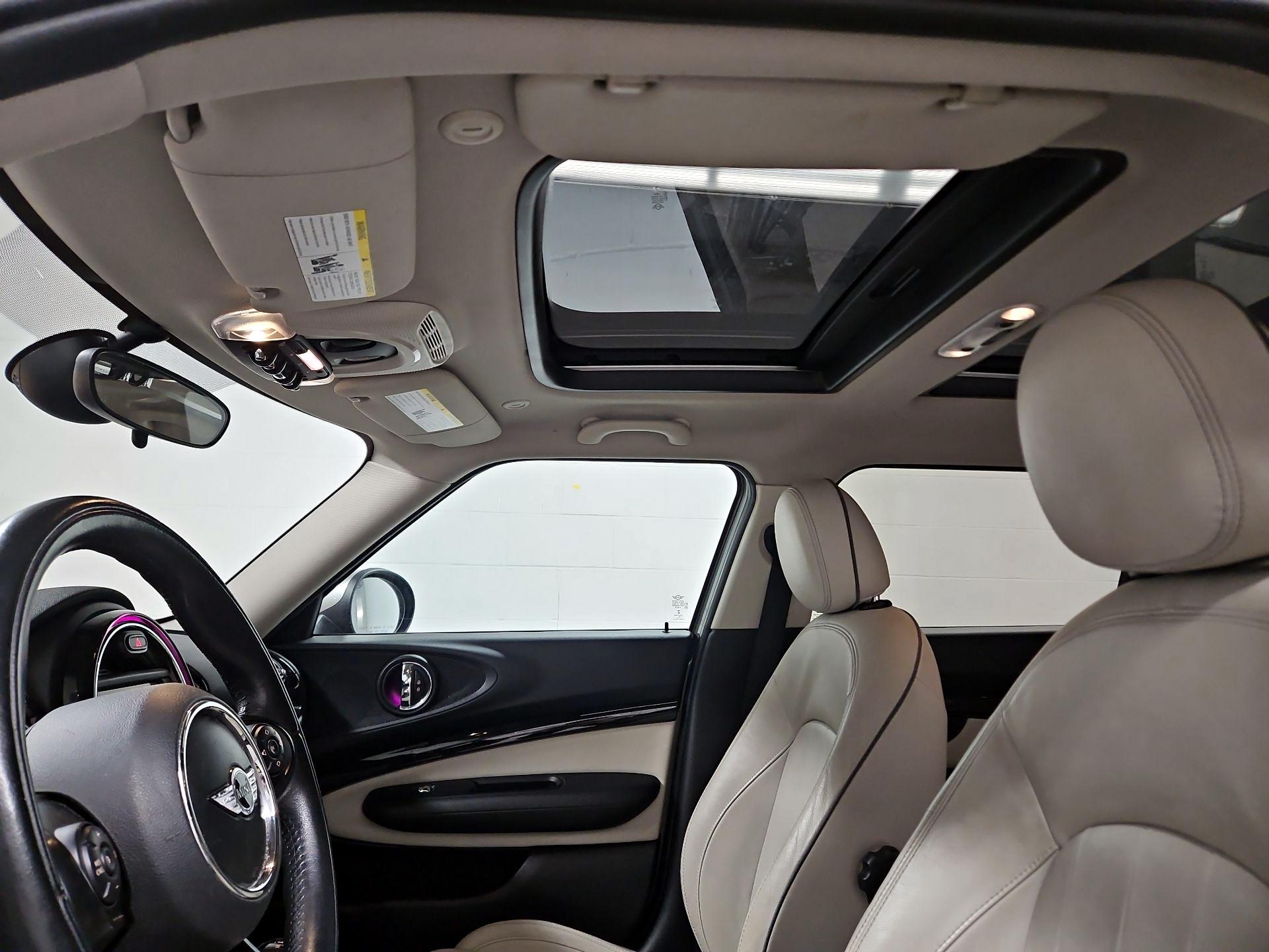 Thumbnail: 2016 MINI Cooper Clubman - 18