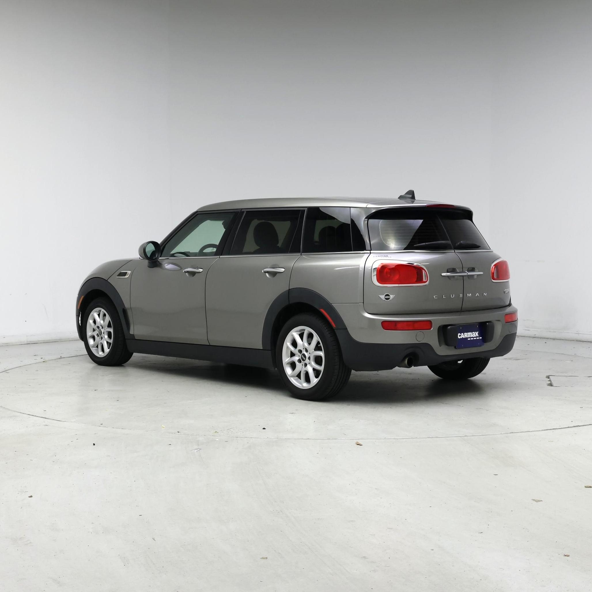 Thumbnail: 2016 MINI Cooper Clubman - 2