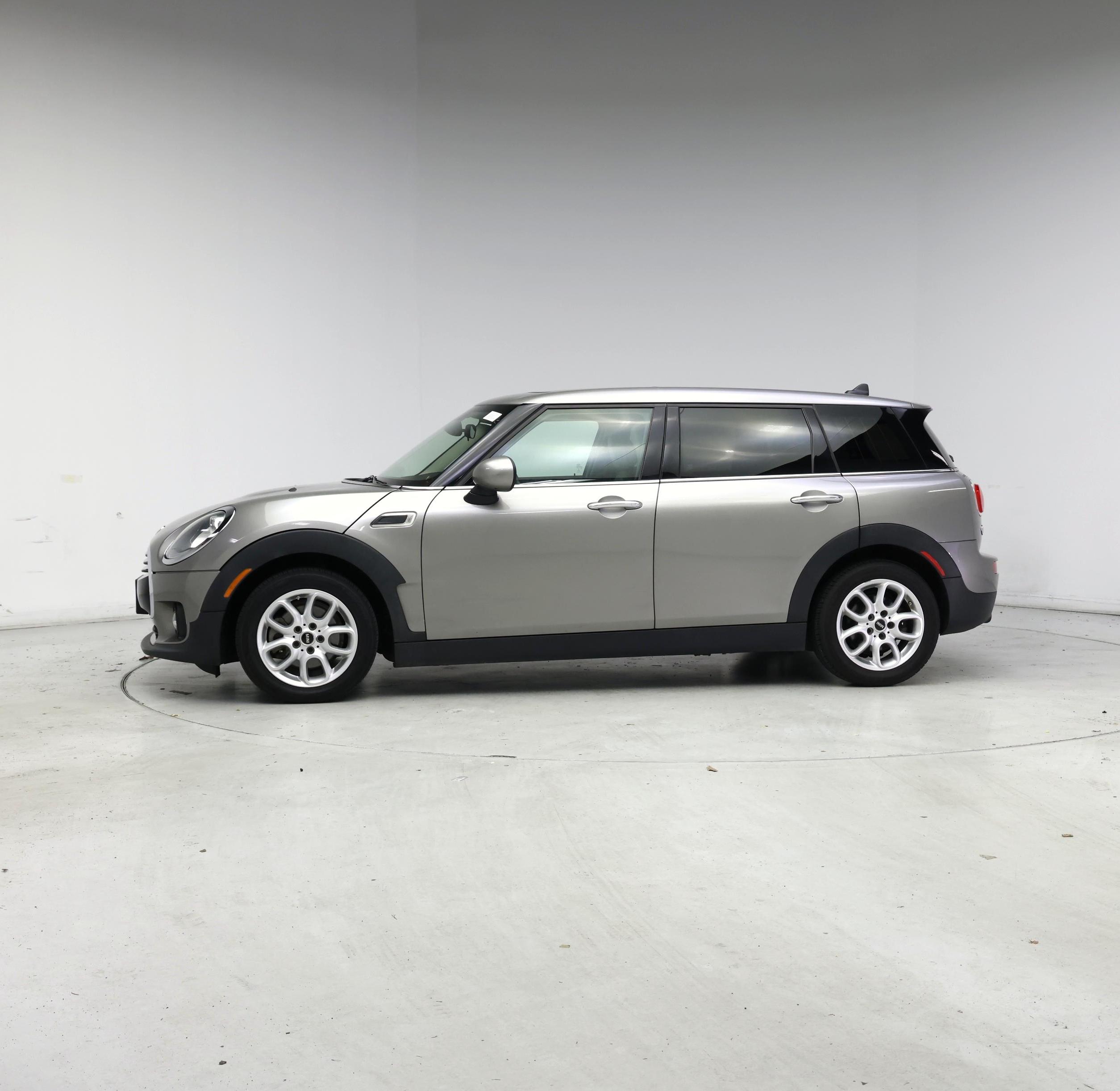 Thumbnail: 2016 MINI Cooper Clubman - 3