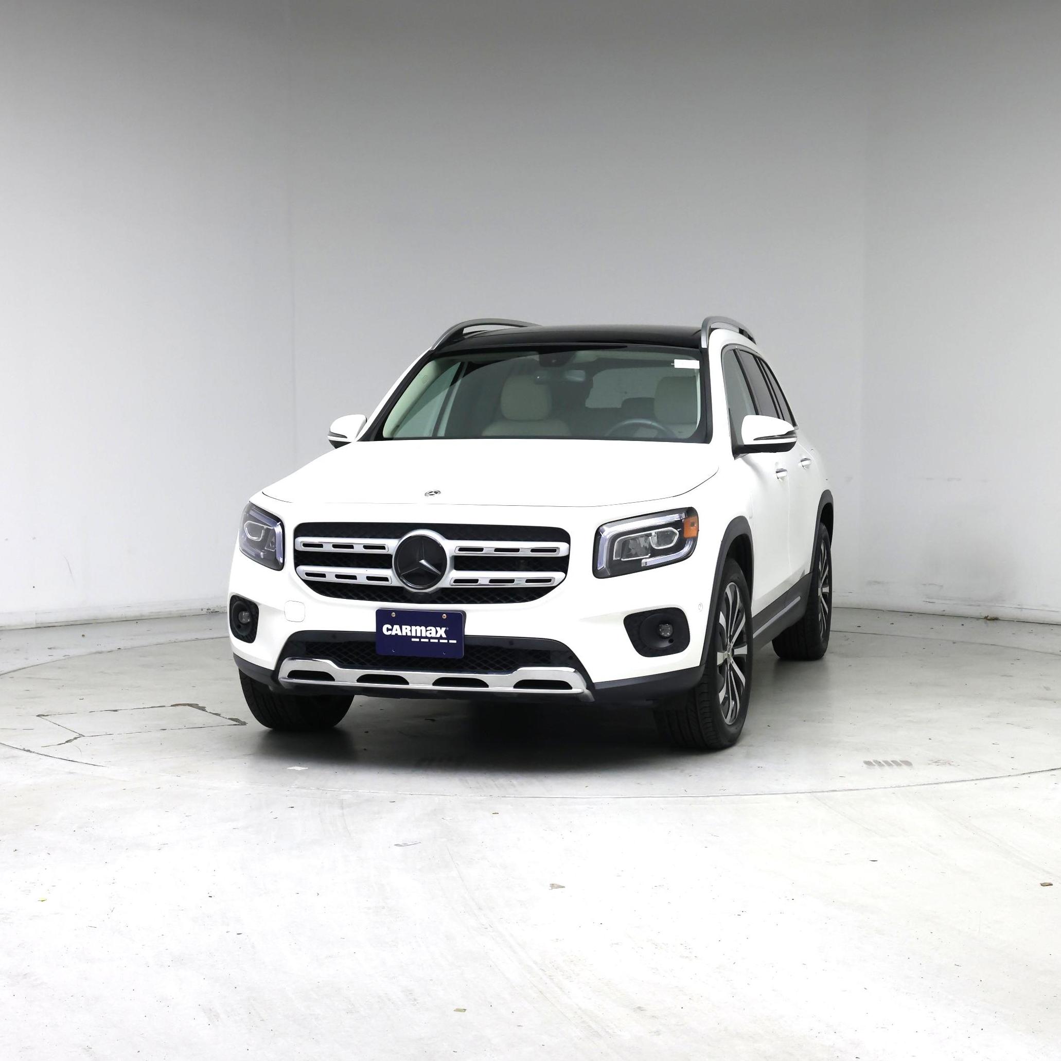 Thumbnail: 2021 Mercedes-Benz GLB - 4