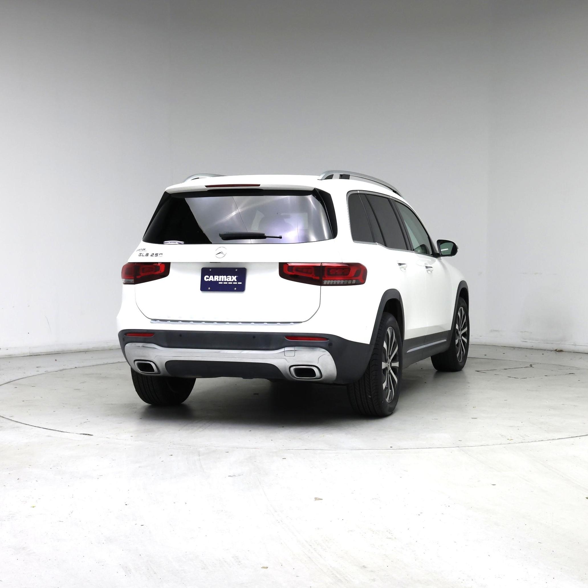 Thumbnail: 2021 Mercedes-Benz GLB - 8