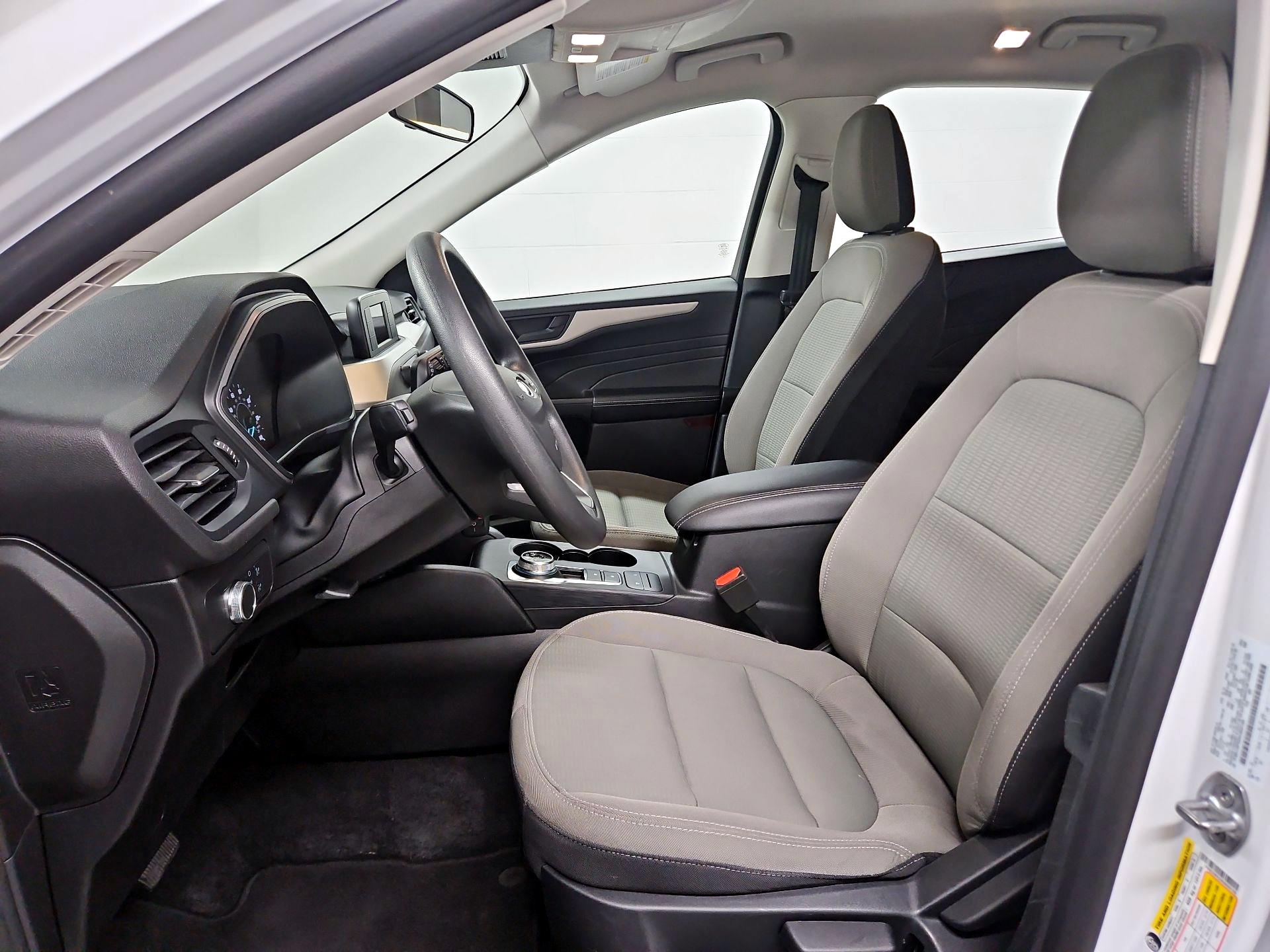 Thumbnail: 2022 Ford Escape - 11