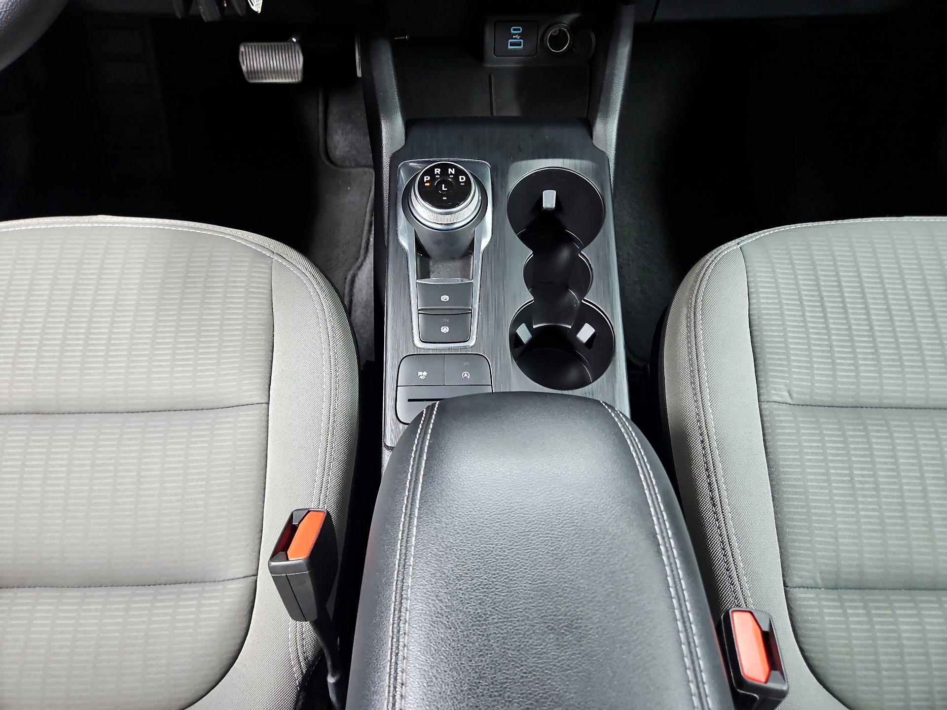 Thumbnail: 2022 Ford Escape - 17