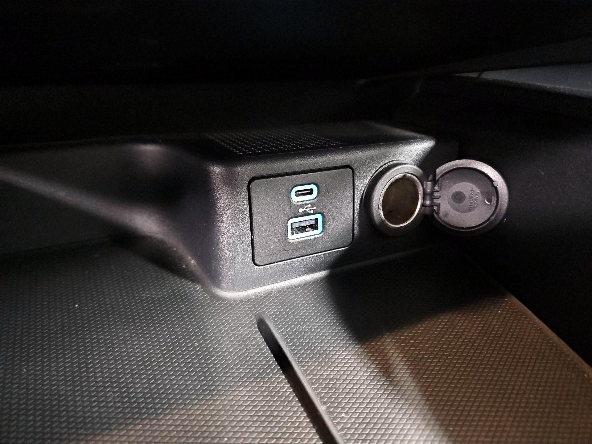 Thumbnail: 2022 Ford Escape - 18