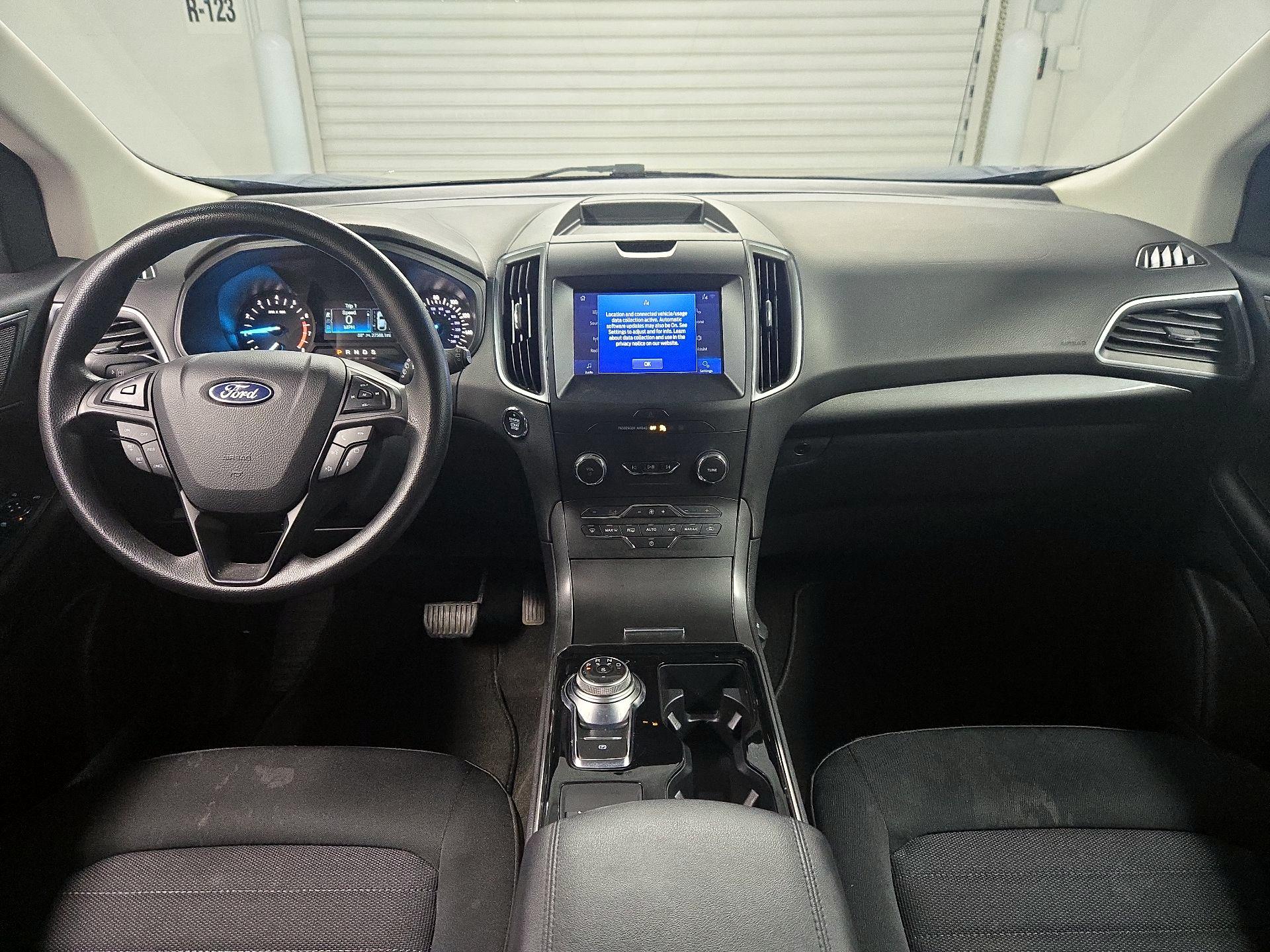 Thumbnail: 2020 Ford Edge - 9