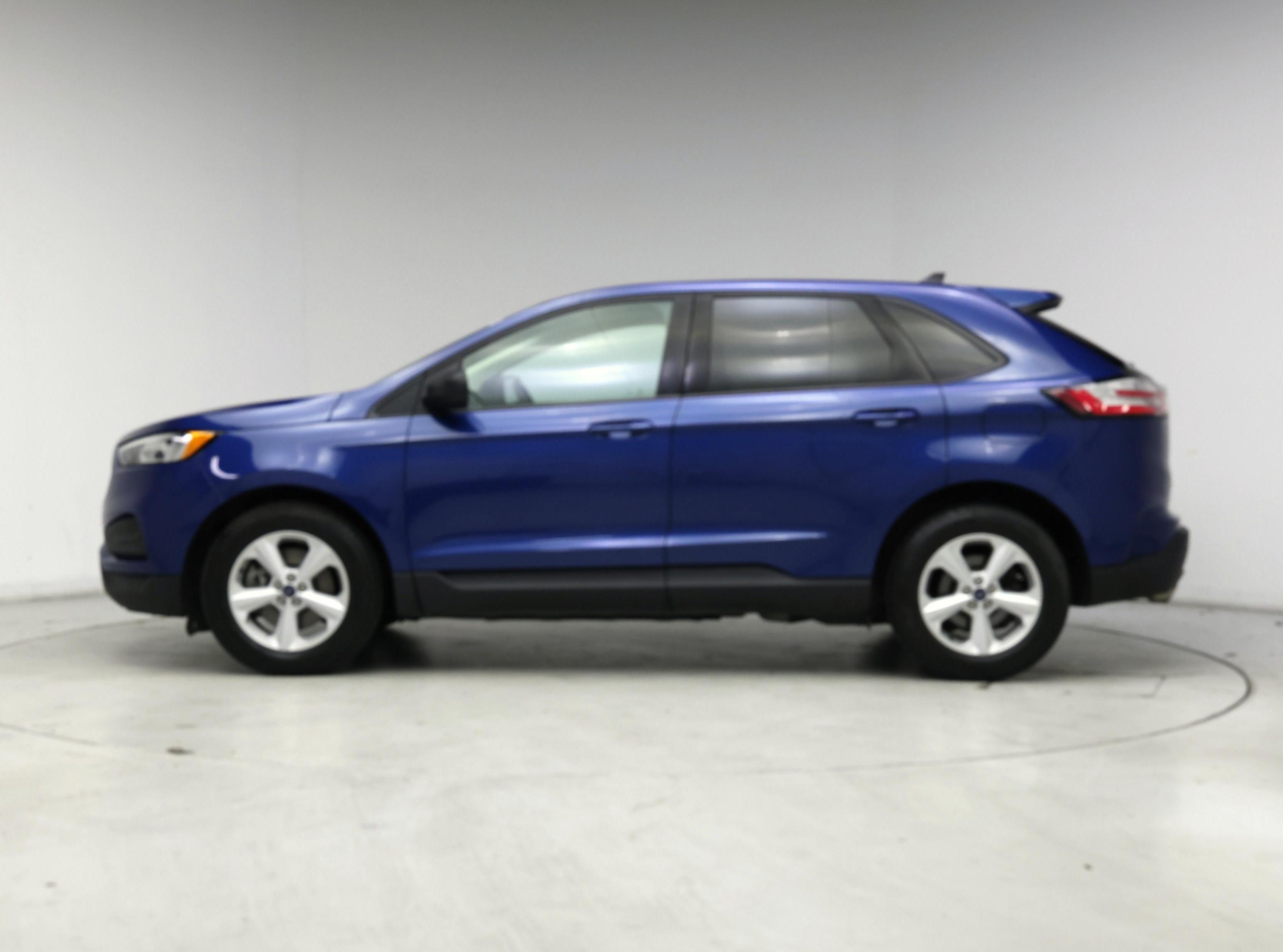 Thumbnail: 2020 Ford Edge - 3