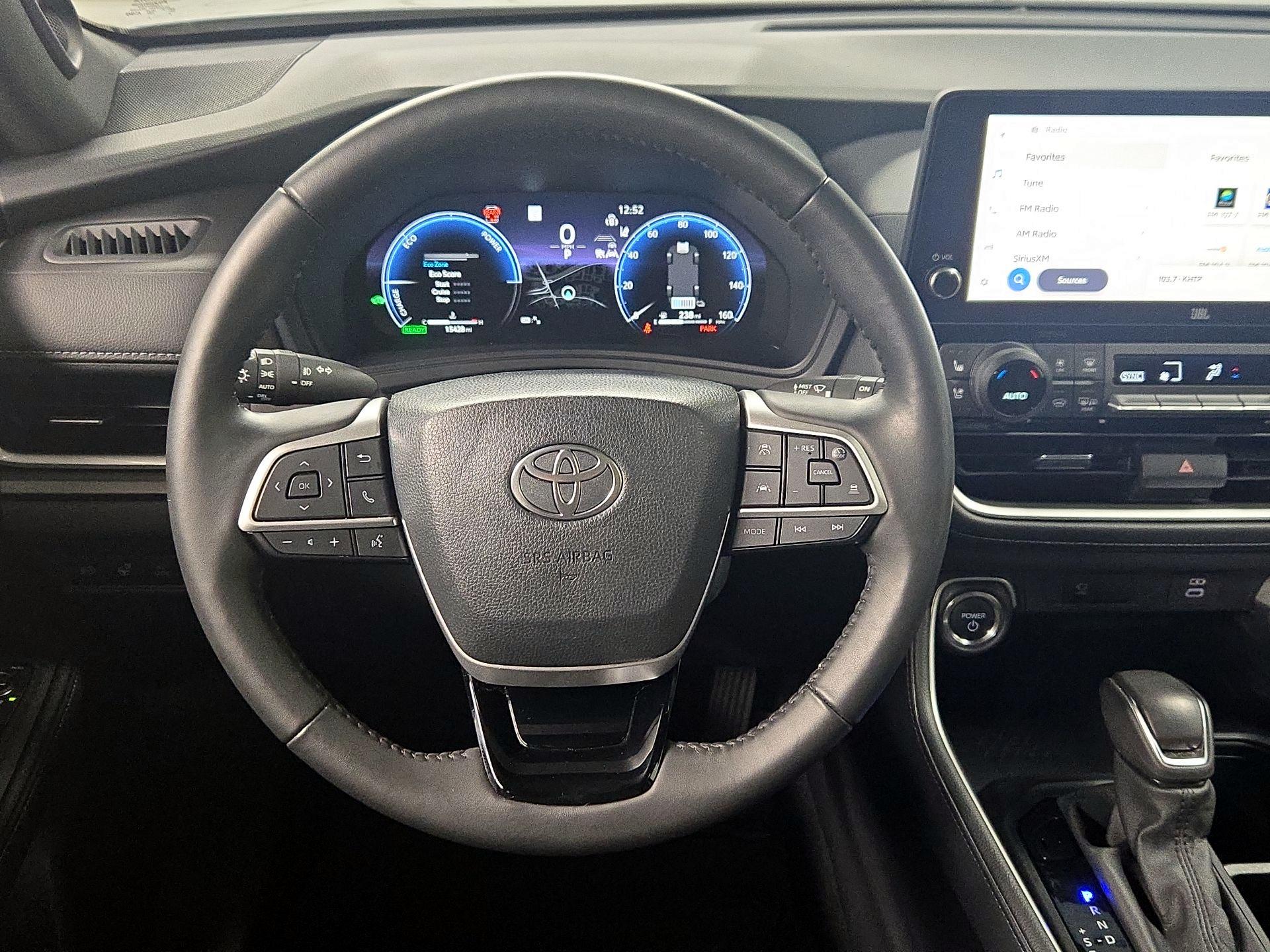 Thumbnail: 2025 Toyota Highlander - 10