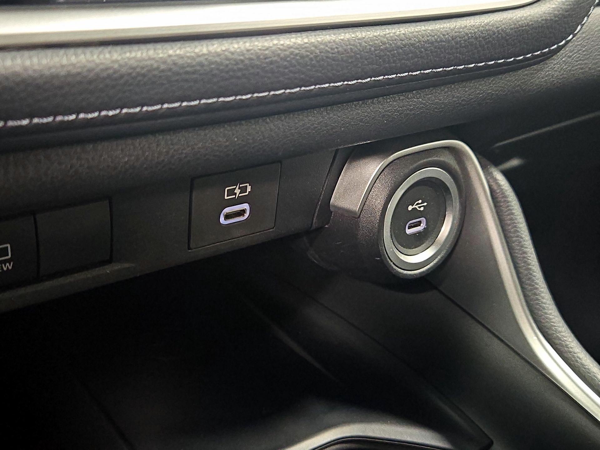 Thumbnail: 2025 Toyota Highlander - 19