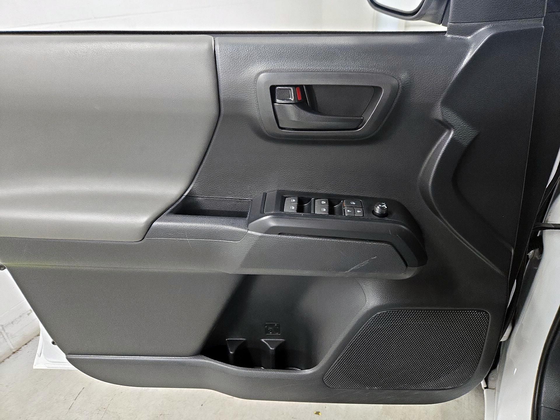 Thumbnail: 2023 Toyota Tacoma - 12