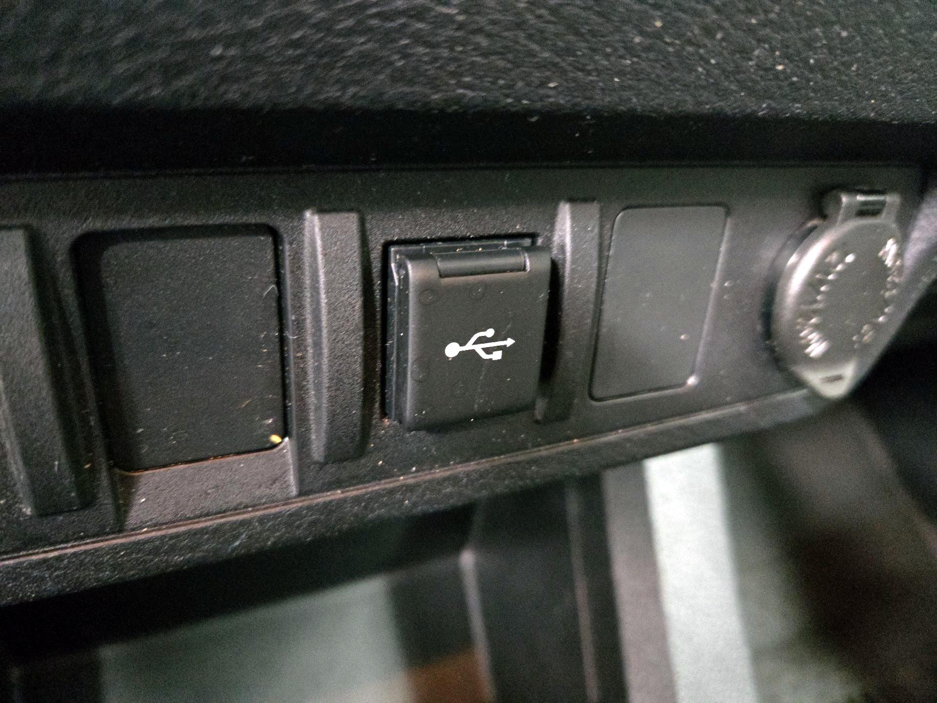 Thumbnail: 2023 Toyota Tacoma - 18