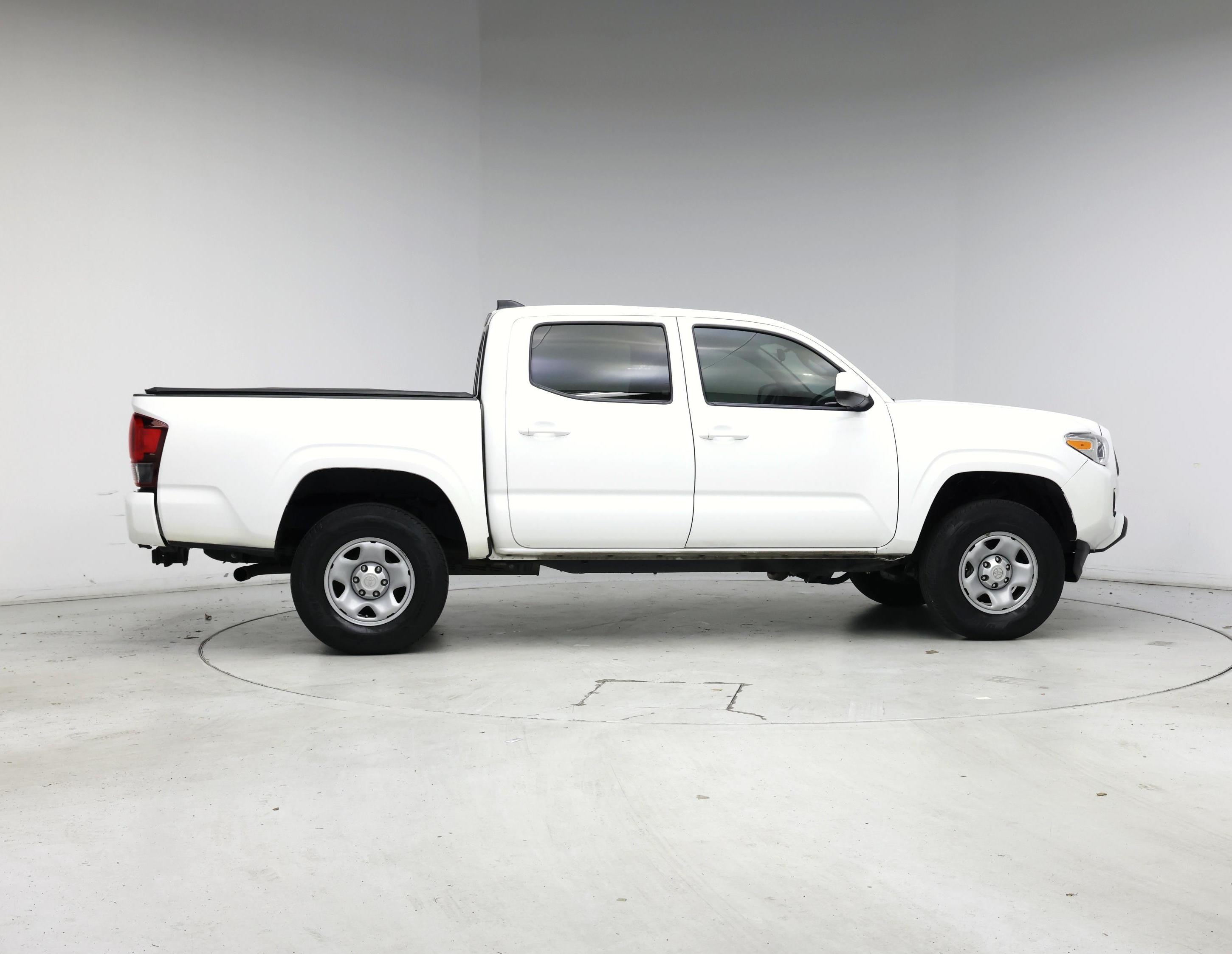 Thumbnail: 2023 Toyota Tacoma - 7