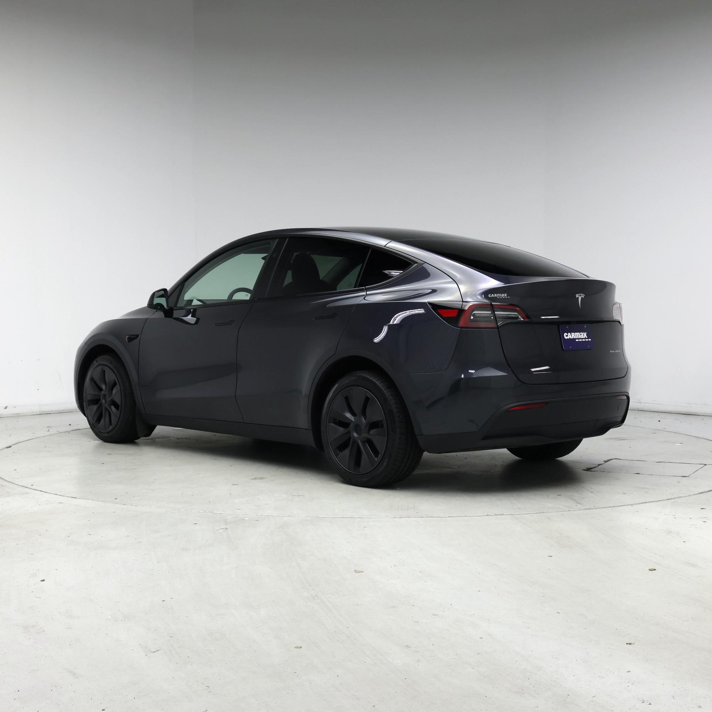 Thumbnail: 2024 Tesla Model Y - 2