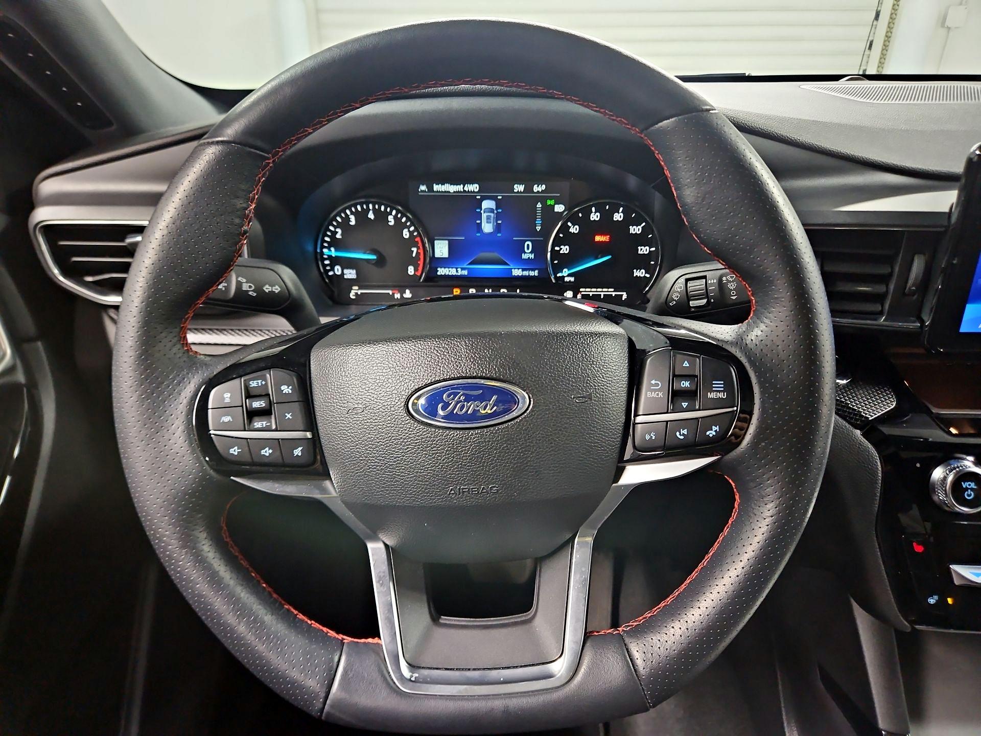 Thumbnail: 2023 Ford Explorer - 10