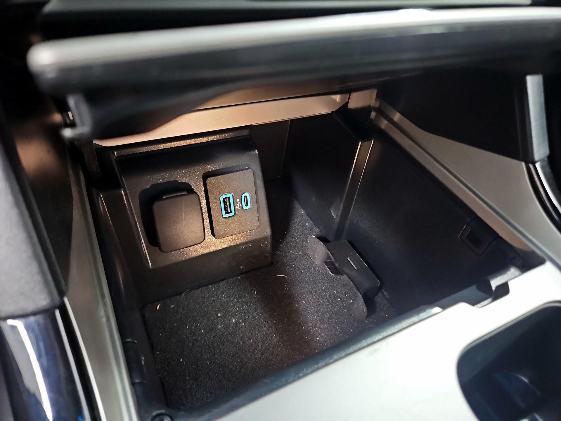 Thumbnail: 2023 Ford Explorer - 19