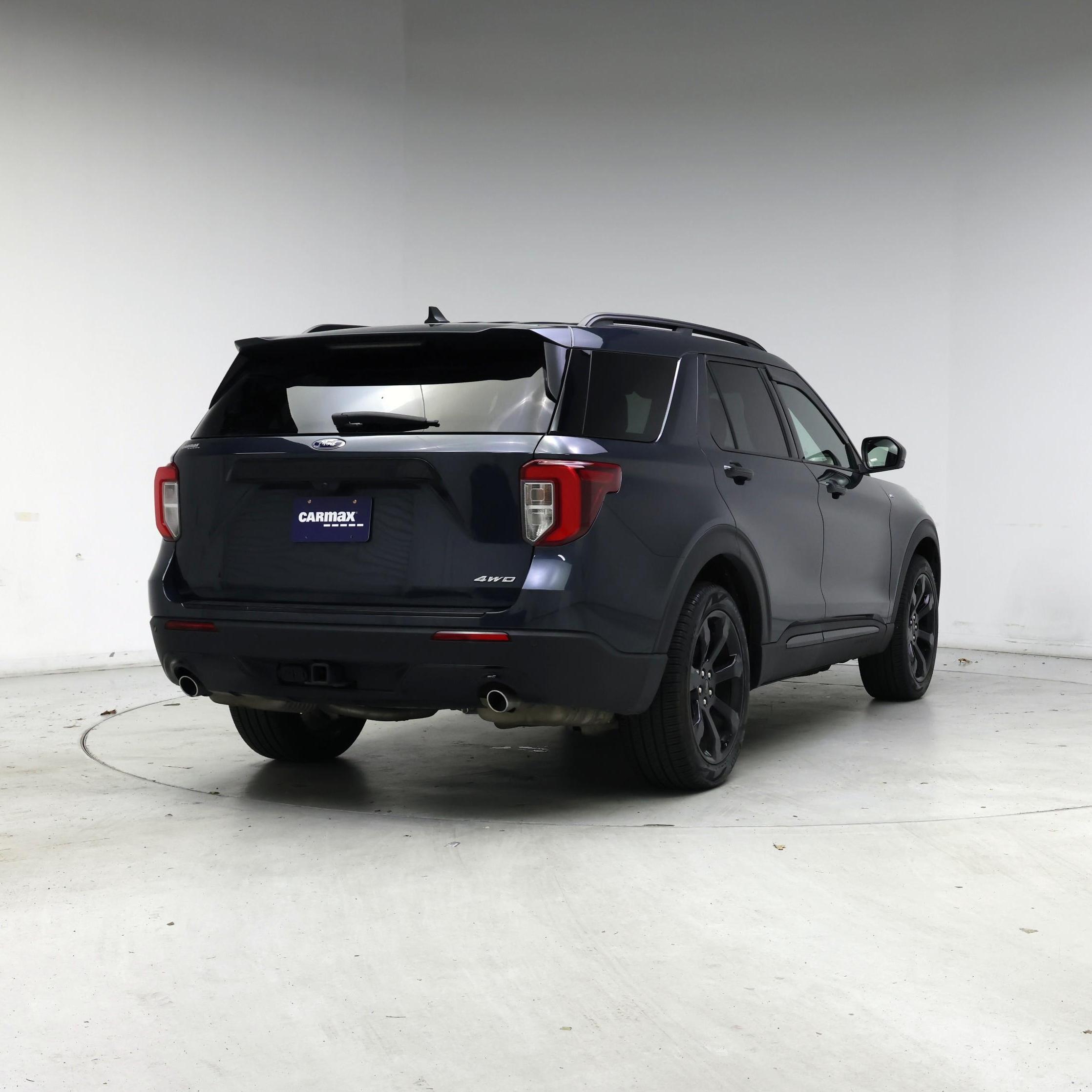 Thumbnail: 2023 Ford Explorer - 8