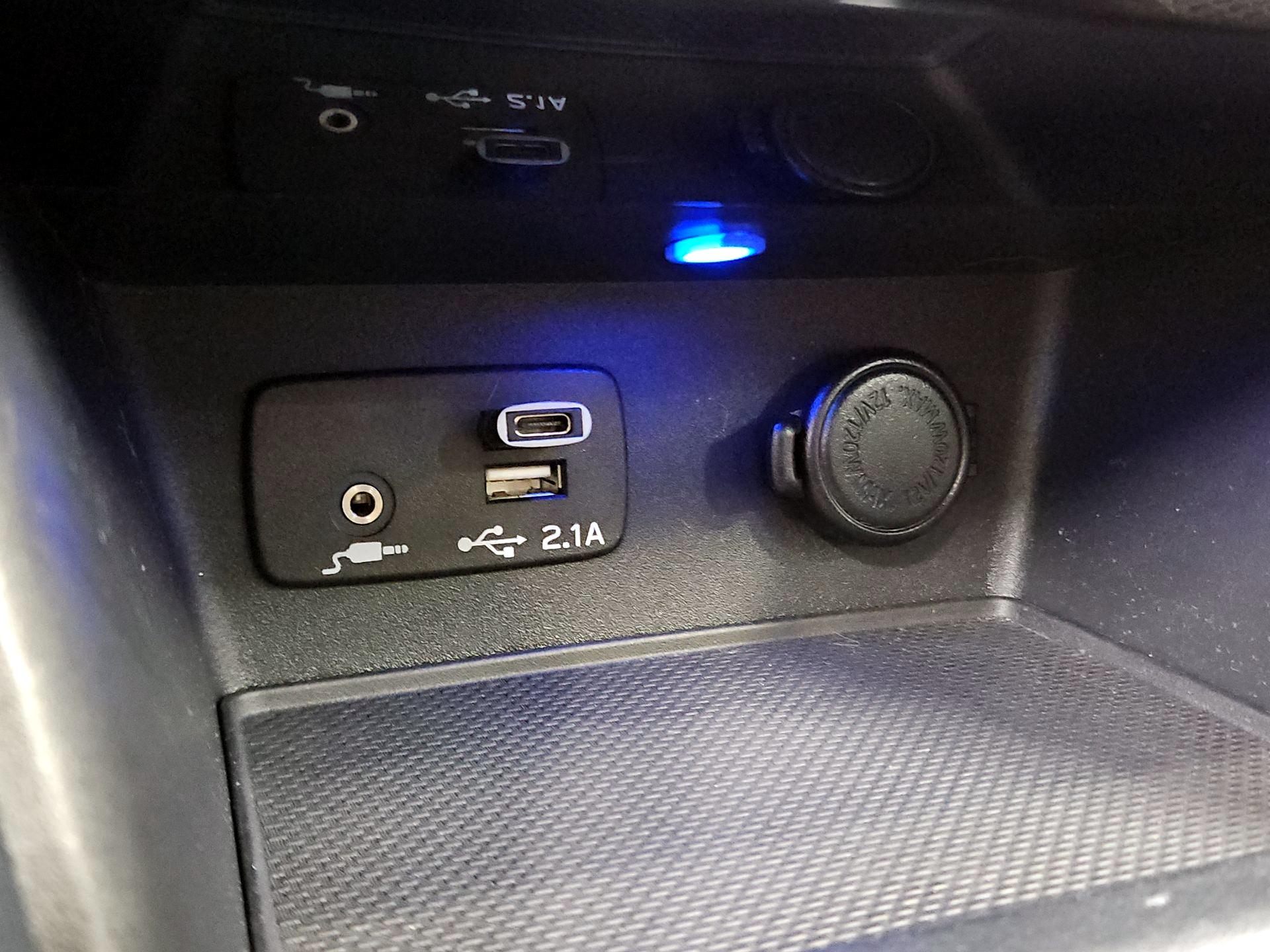 Thumbnail: 2022 Subaru Forester - 18