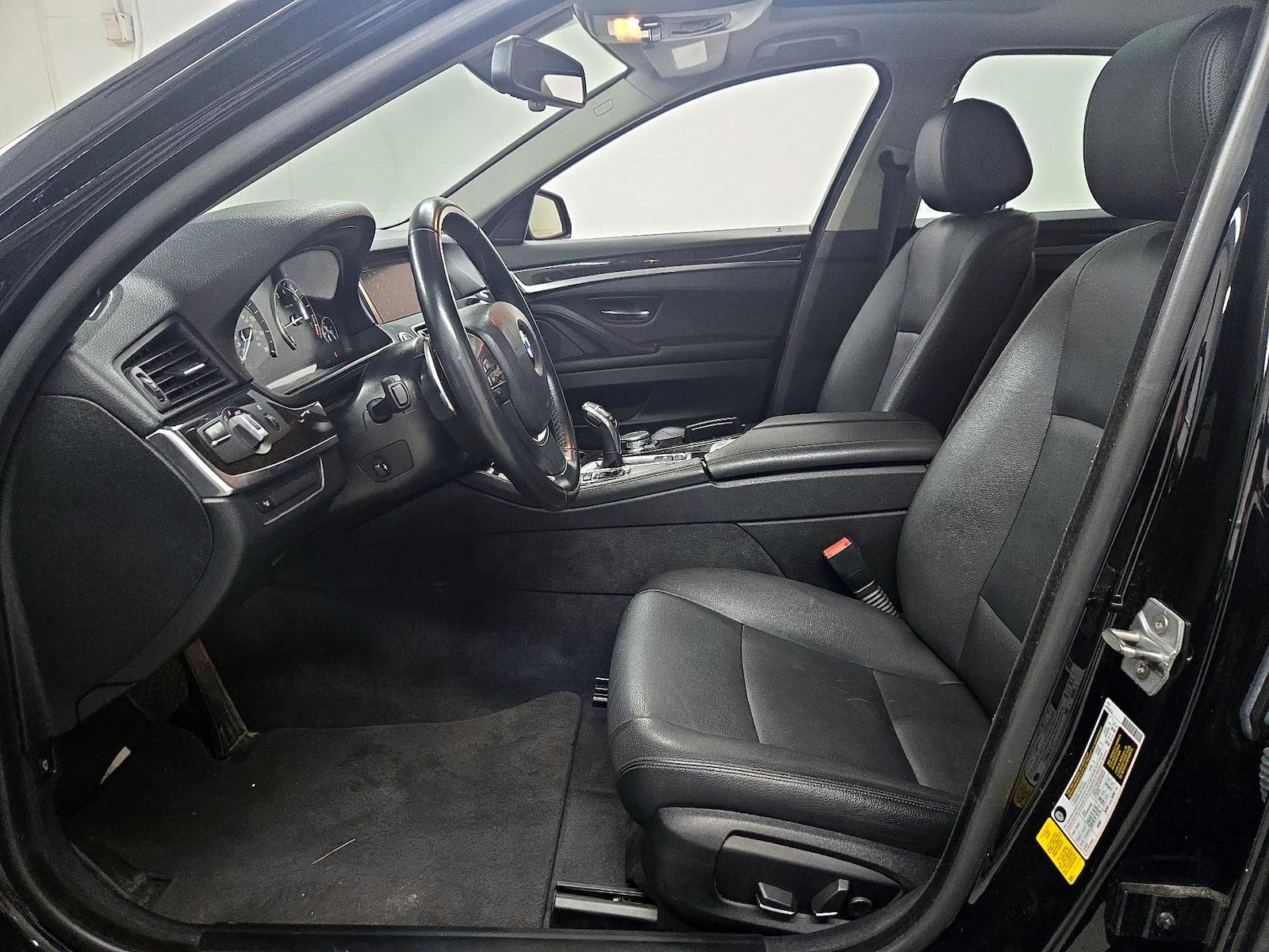 2016 BMW 5 Series 535i - Photo 12