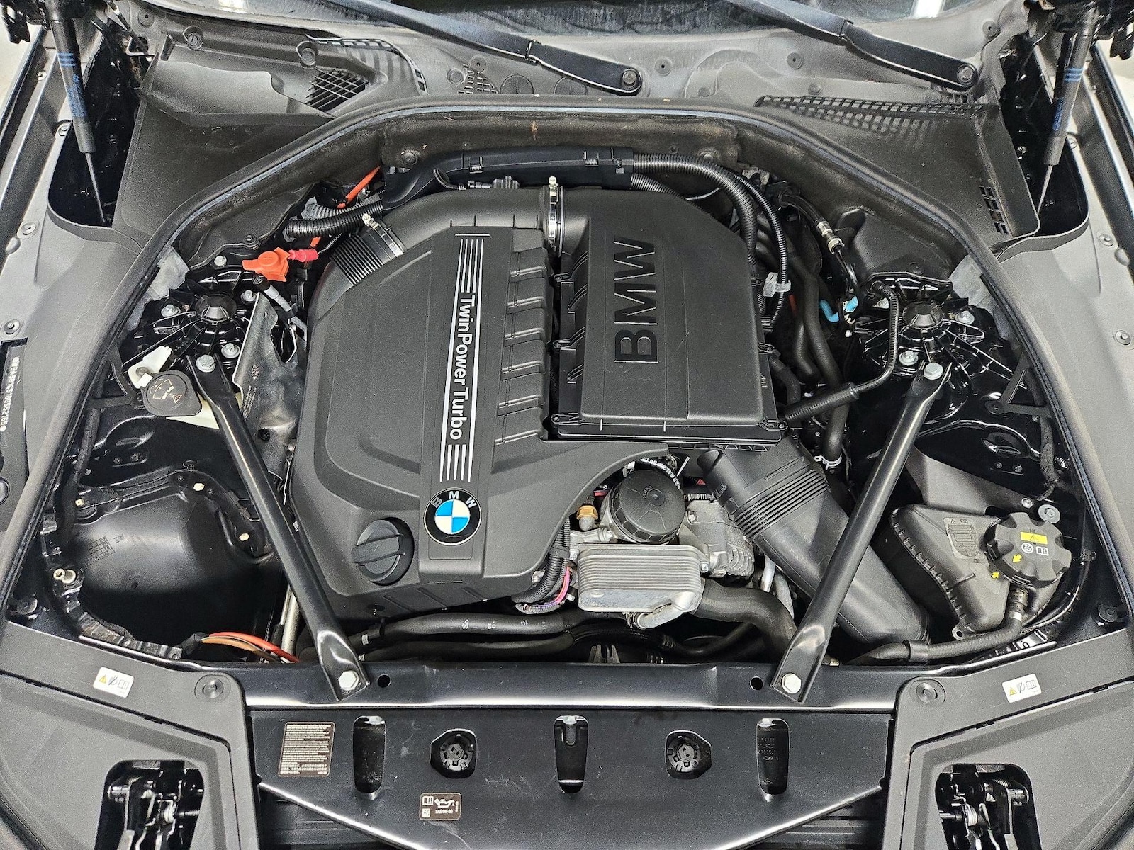 2016 BMW 5 Series 535i - Photo 24