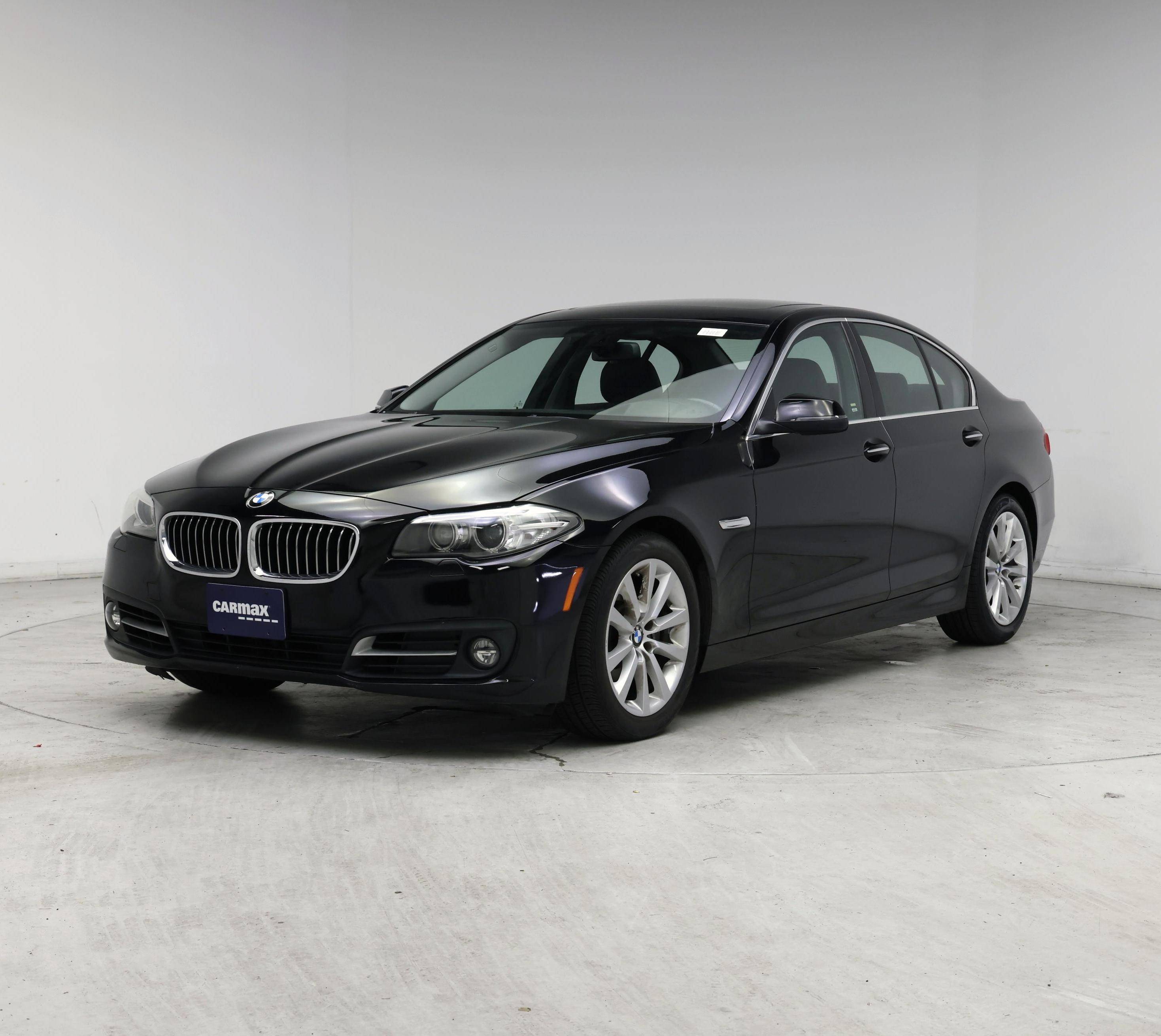 Thumbnail: 2016 BMW 5 Series - 4