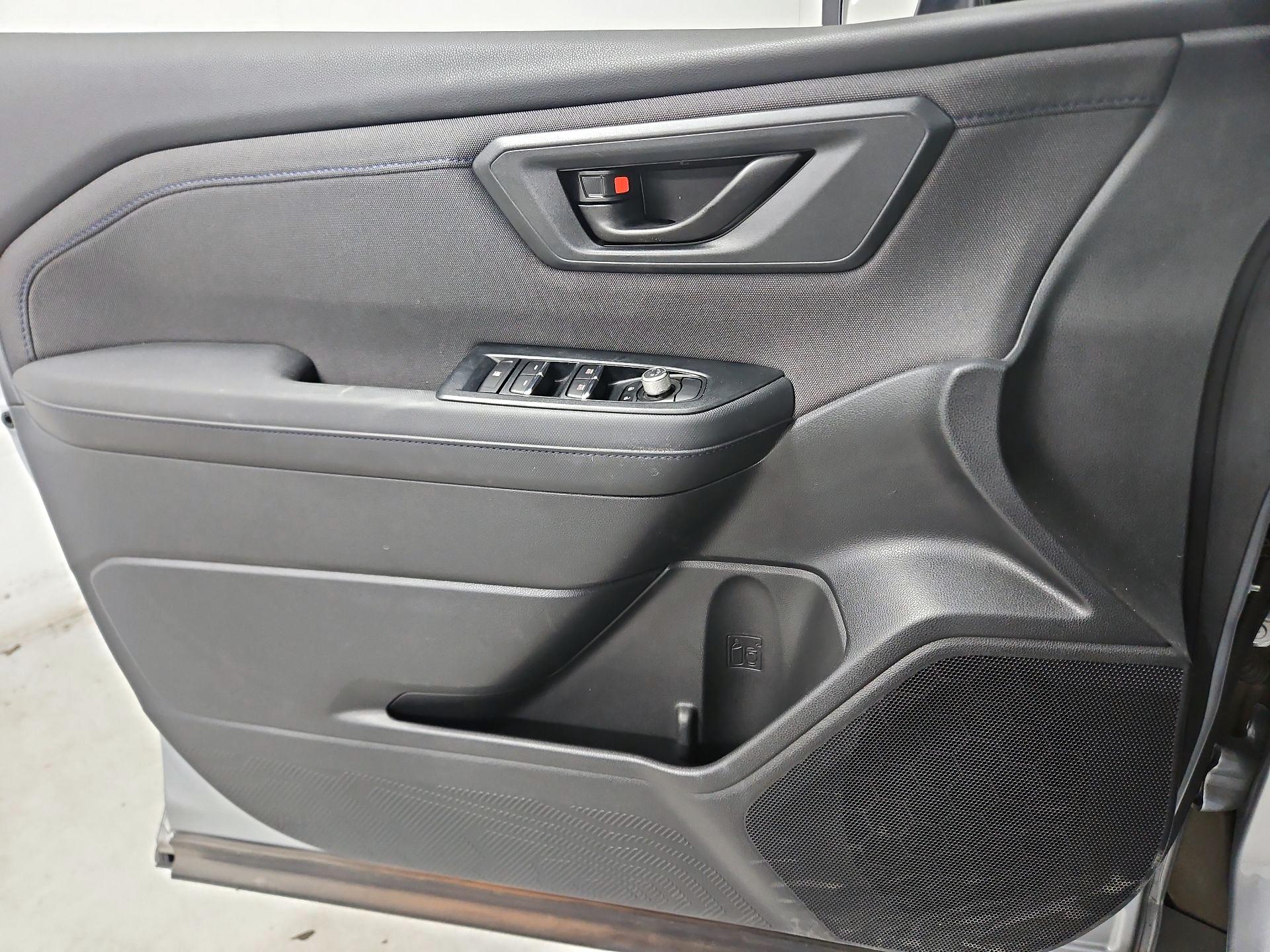 Thumbnail: 2025 Subaru Forester - 12