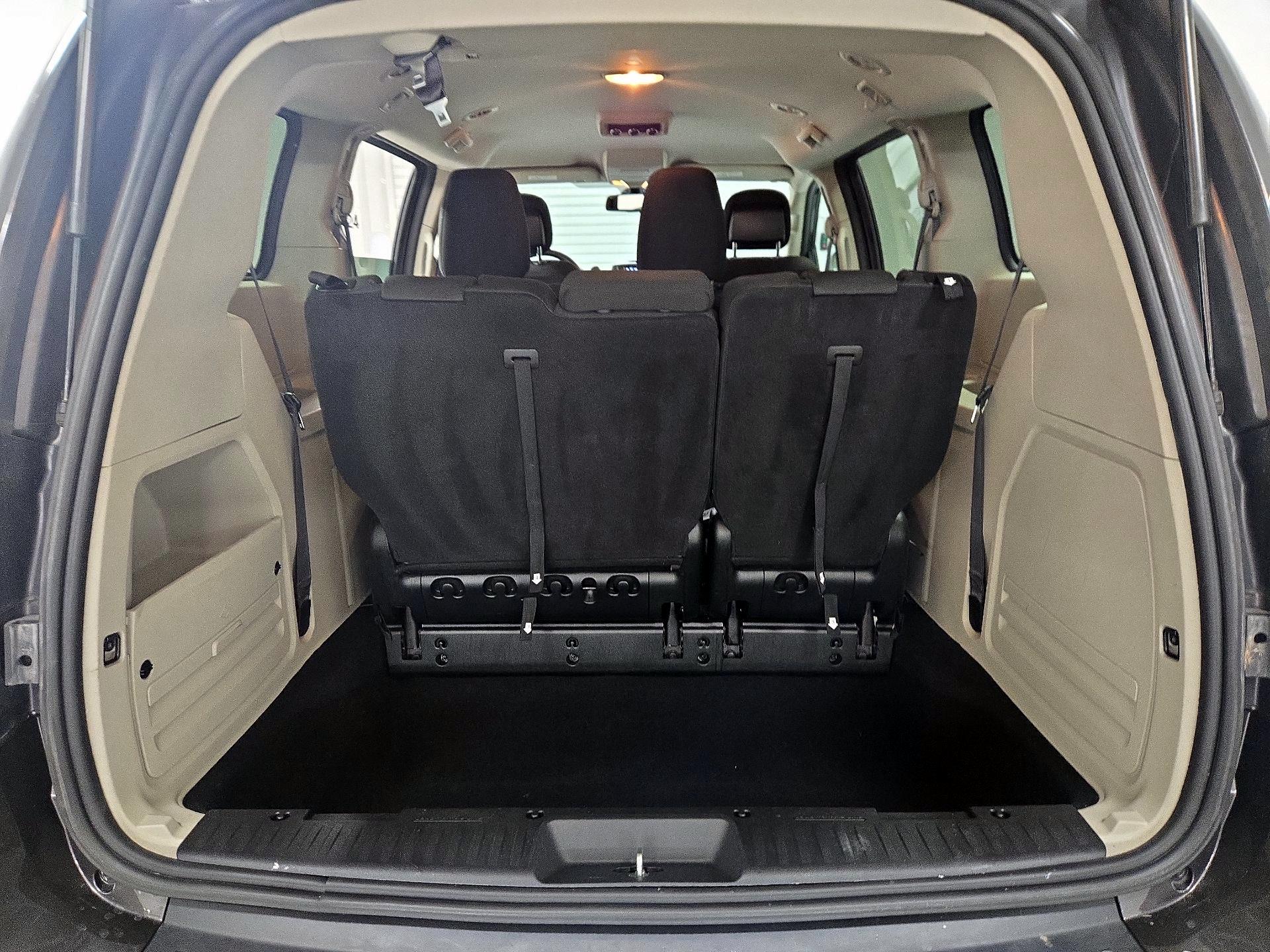 Thumbnail: 2019 Dodge Grand Caravan - 20