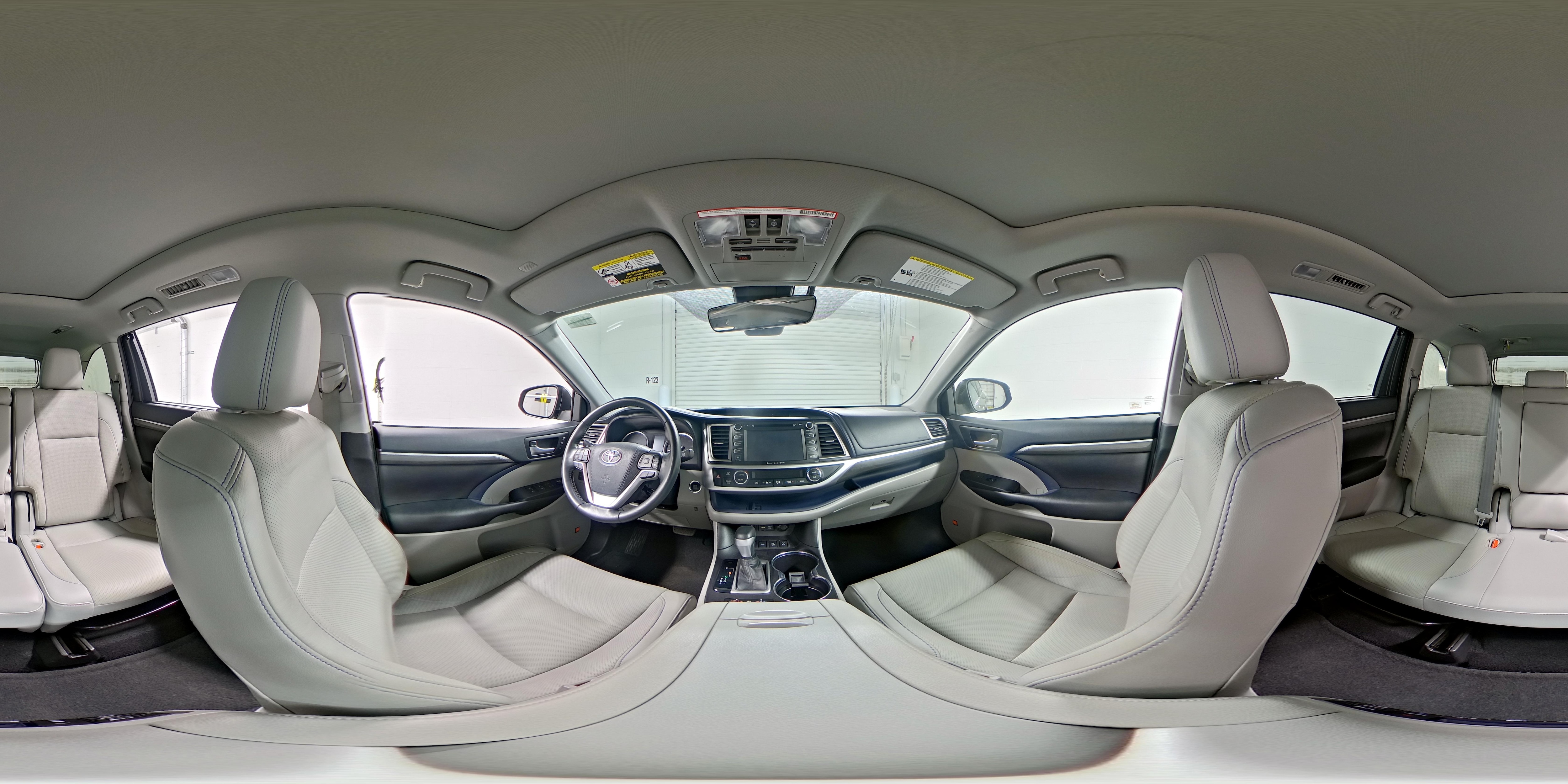 2019 Toyota Highlander Limited Platinum - Photo 28