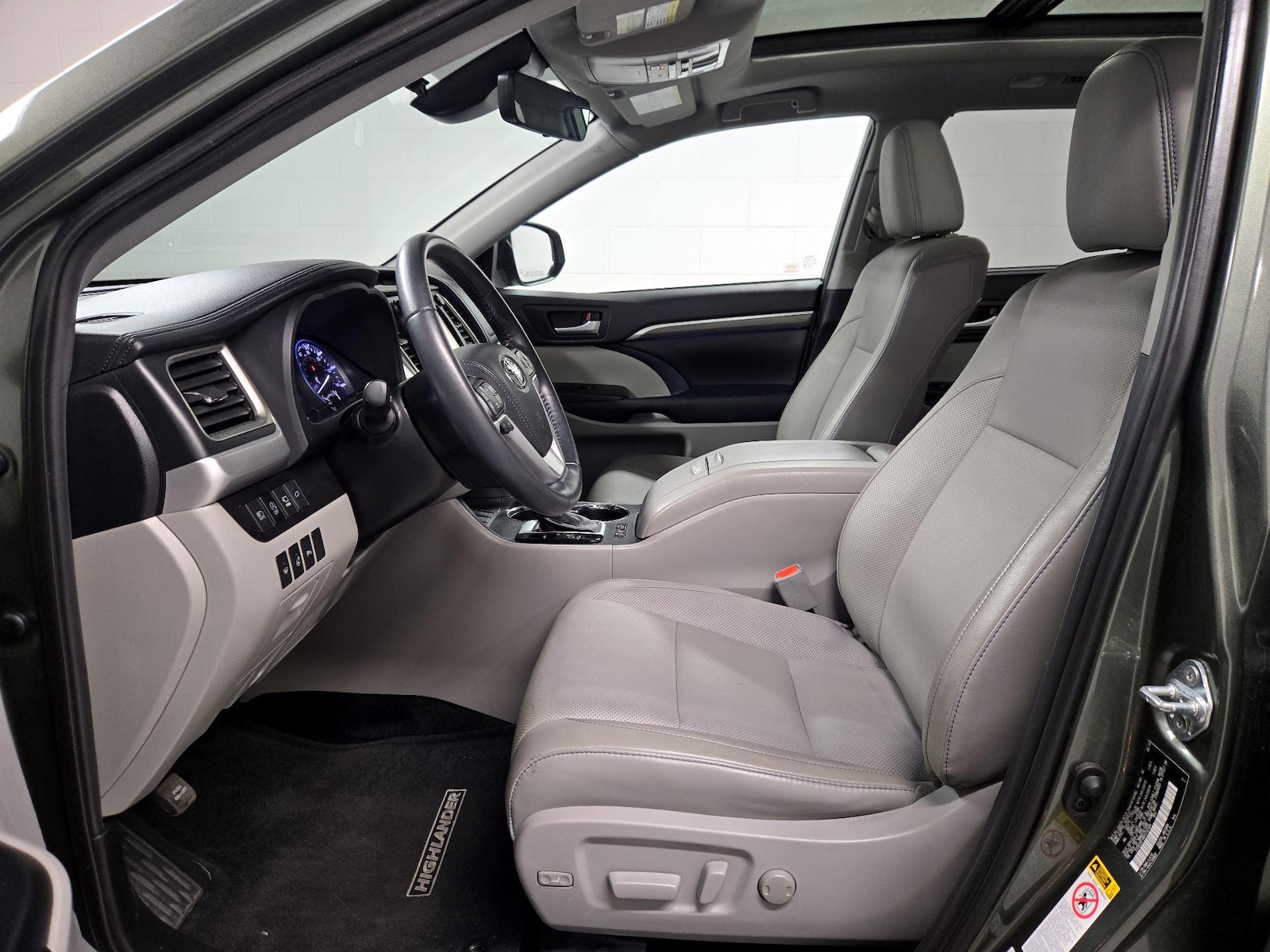 2019 Toyota Highlander Limited Platinum - Photo 12