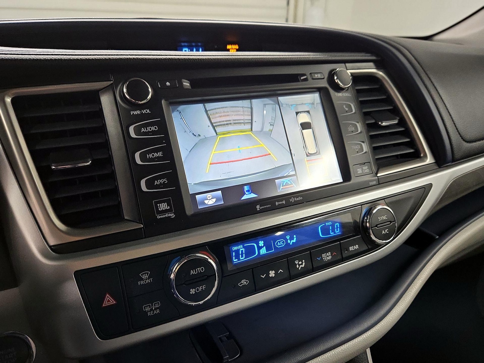 2019 Toyota Highlander Limited Platinum - Photo 16