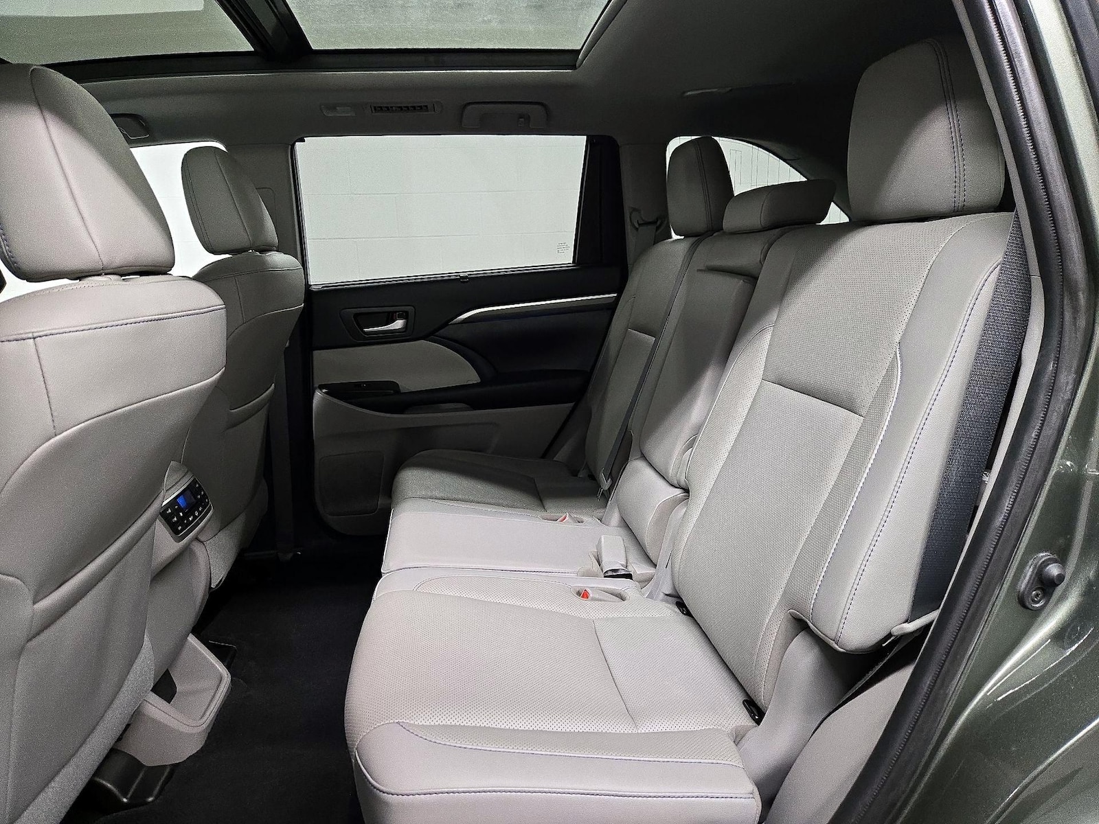 2019 Toyota Highlander Limited Platinum - Photo 22