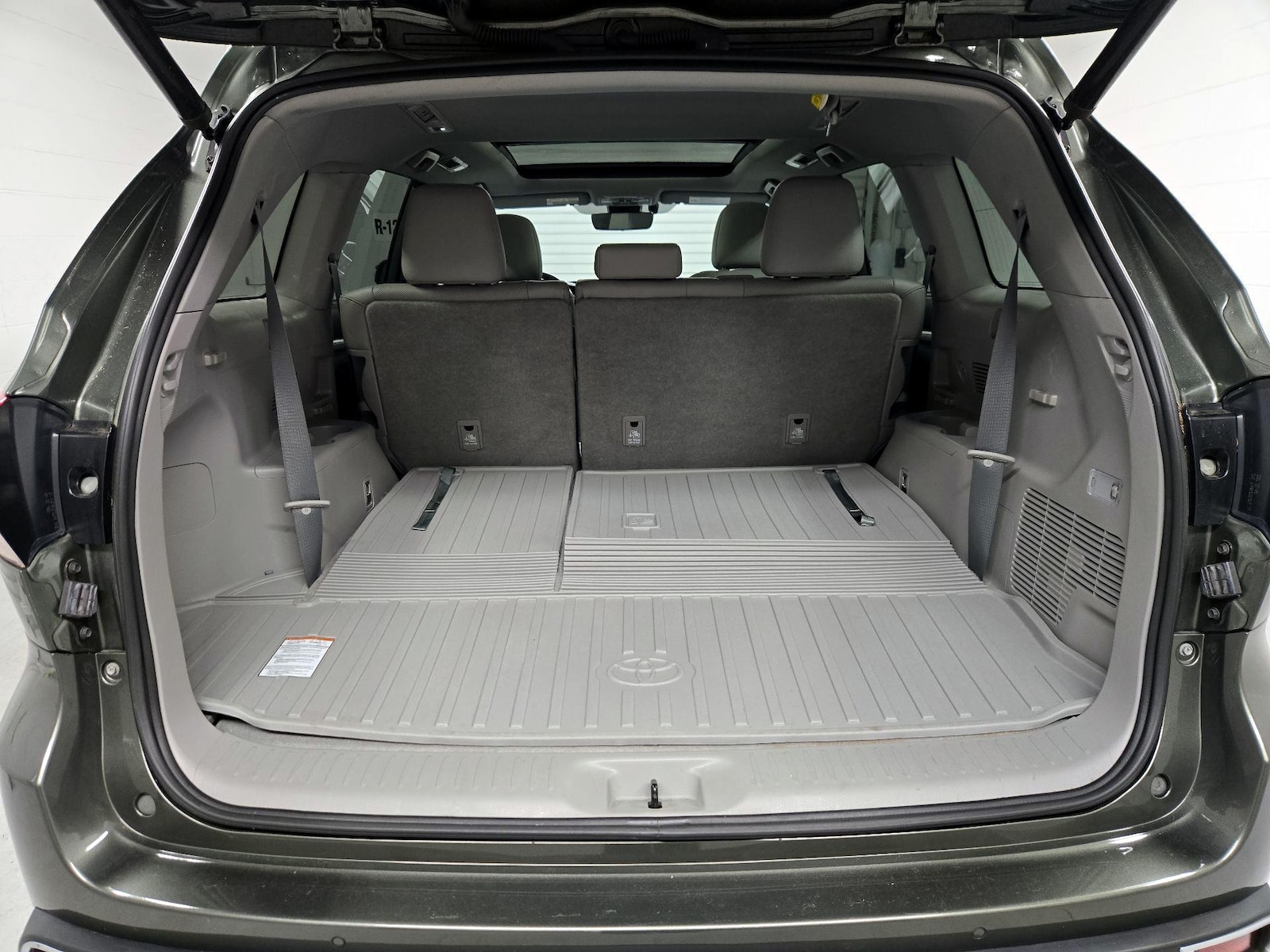 2019 Toyota Highlander Limited Platinum - Photo 25