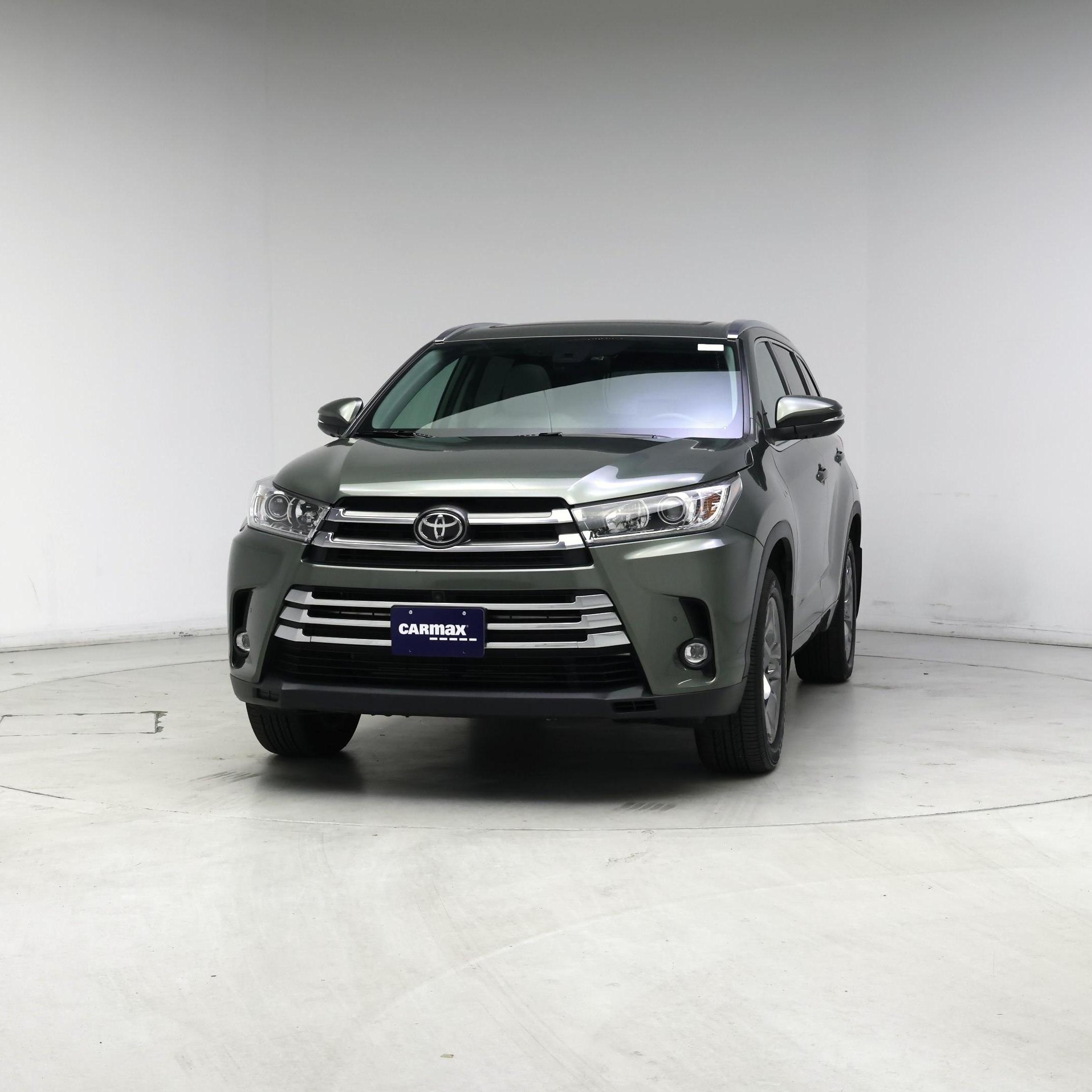 Thumbnail: 2019 Toyota Highlander - 4
