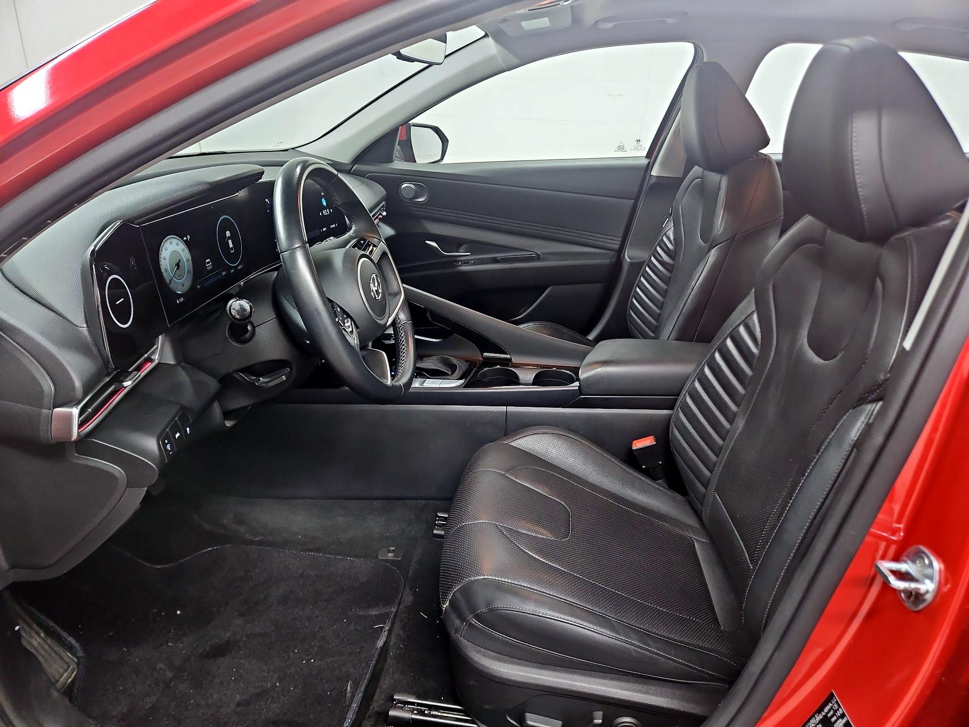 Thumbnail: 2021 Hyundai Elantra - 11