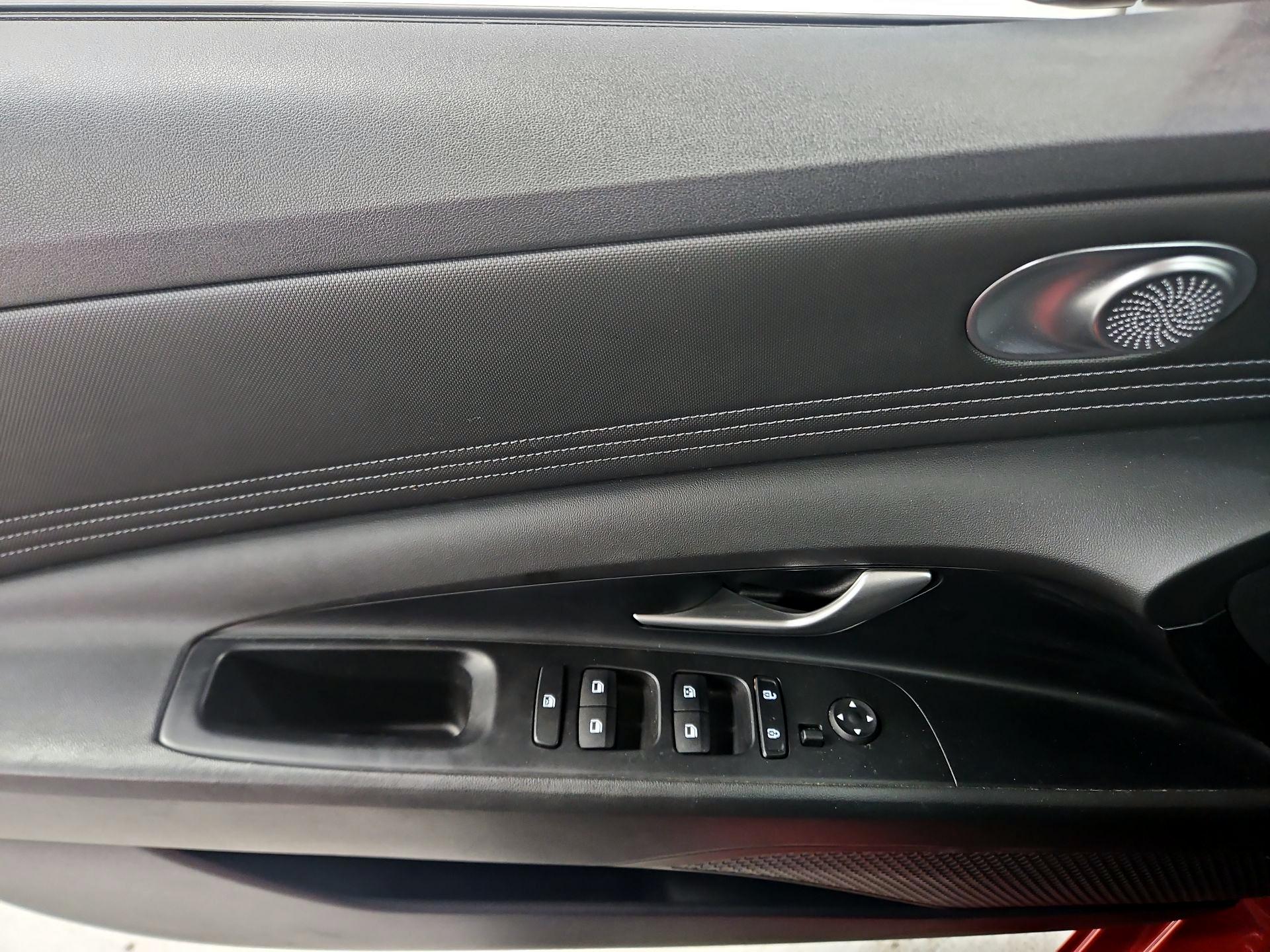 Thumbnail: 2021 Hyundai Elantra - 12