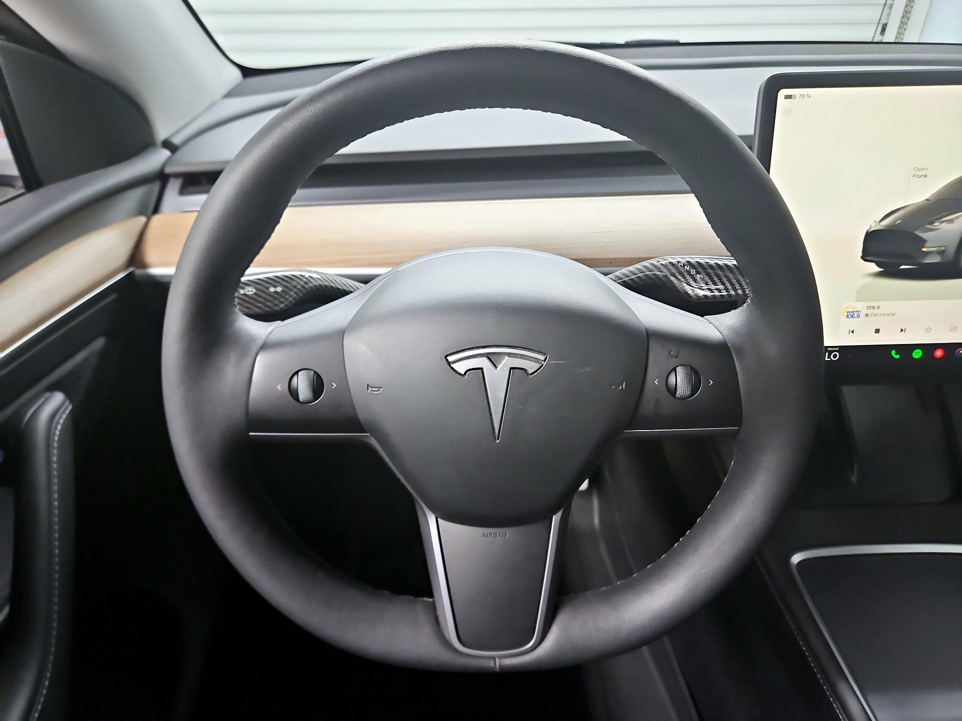 Thumbnail: 2023 Tesla Model Y - 10