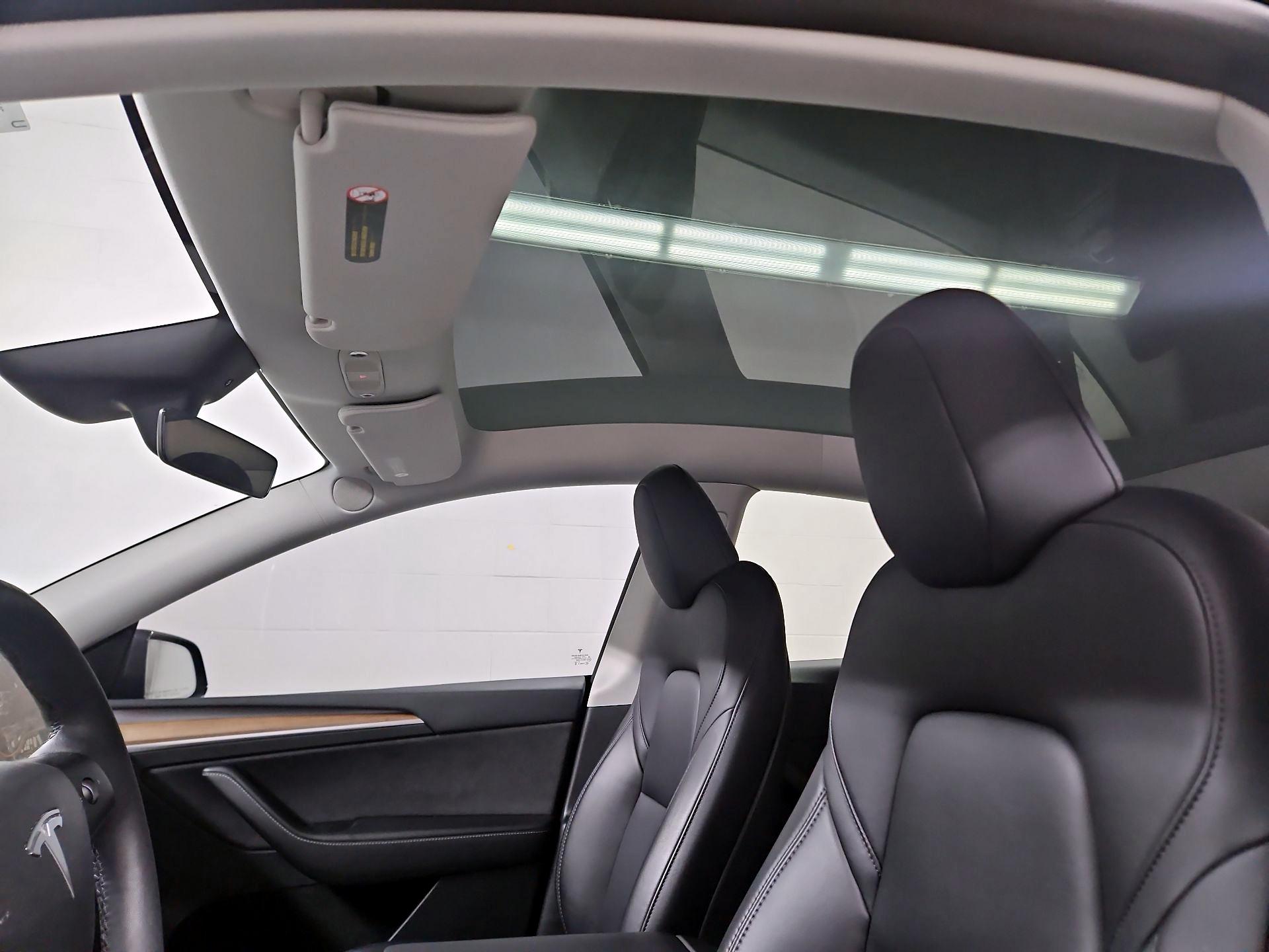 Thumbnail: 2023 Tesla Model Y - 19