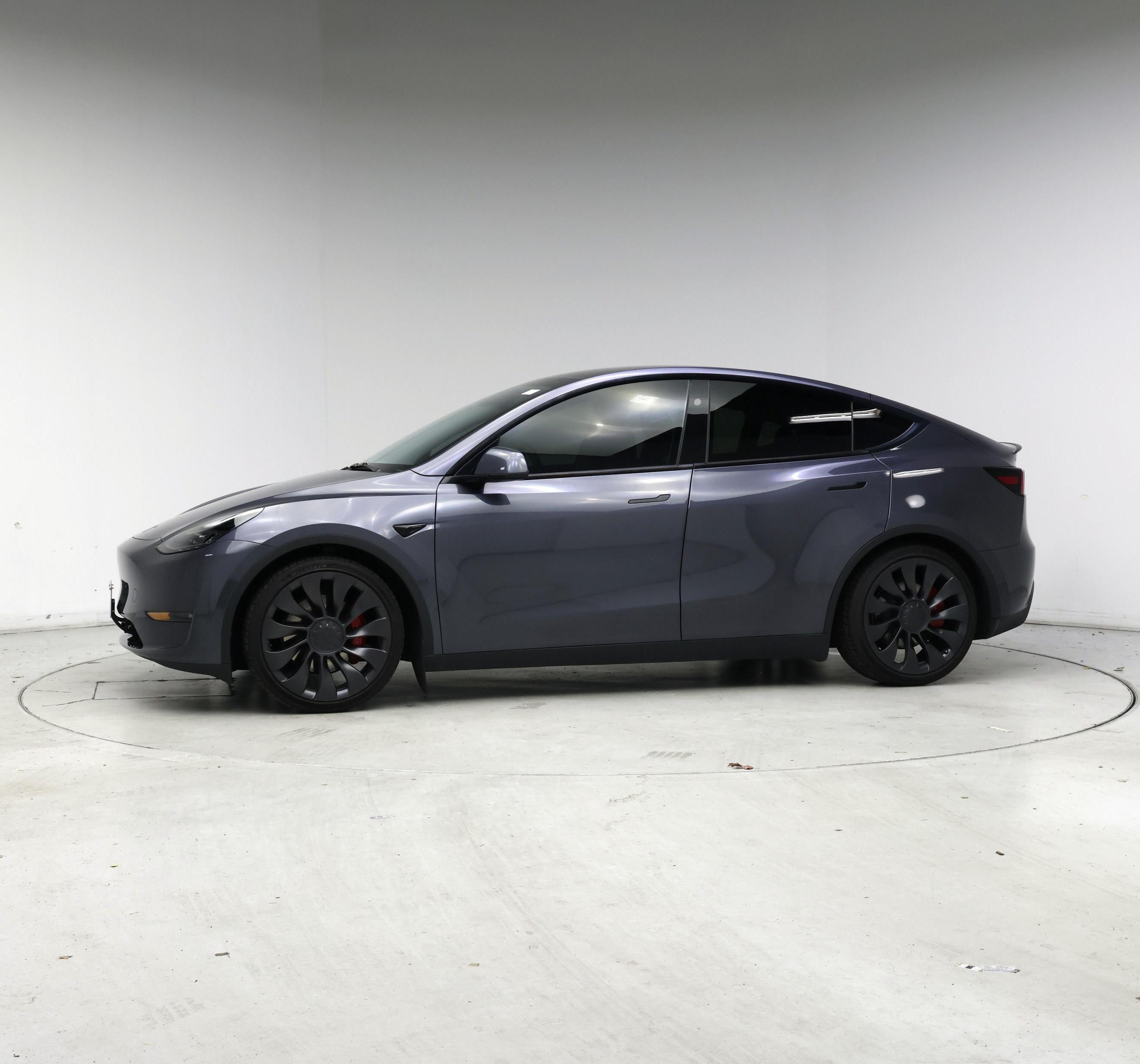 Thumbnail: 2023 Tesla Model Y - 3