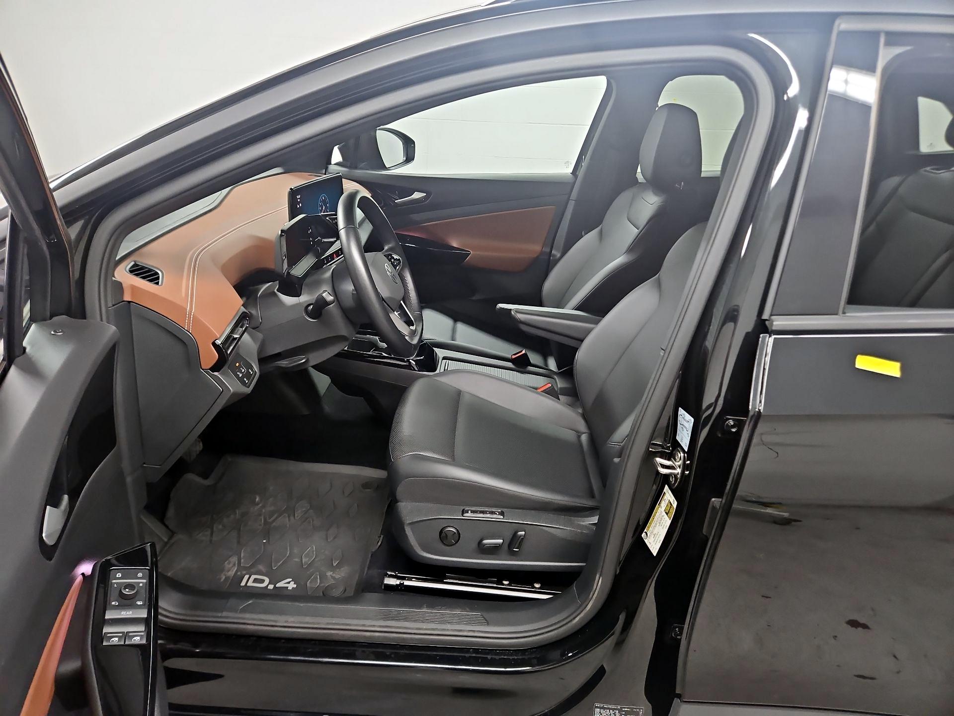 Thumbnail: 2022 Volkswagen ID.4 - 11