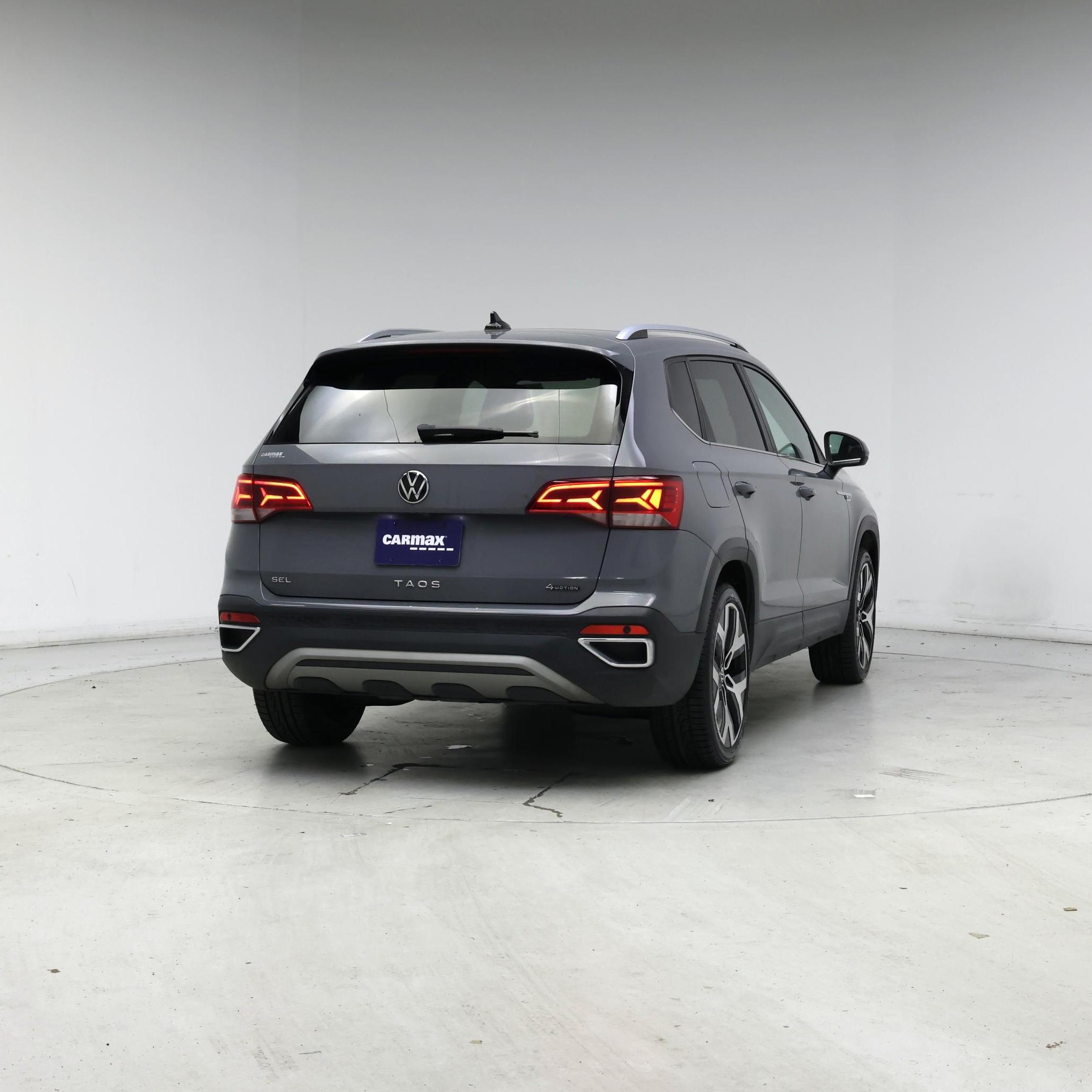 Thumbnail: 2023 Volkswagen Taos - 8