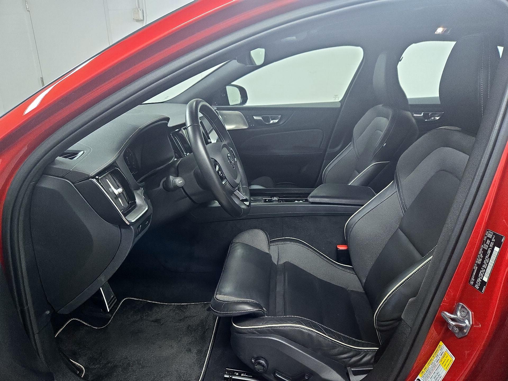 Thumbnail: 2021 Volvo S60 - 11