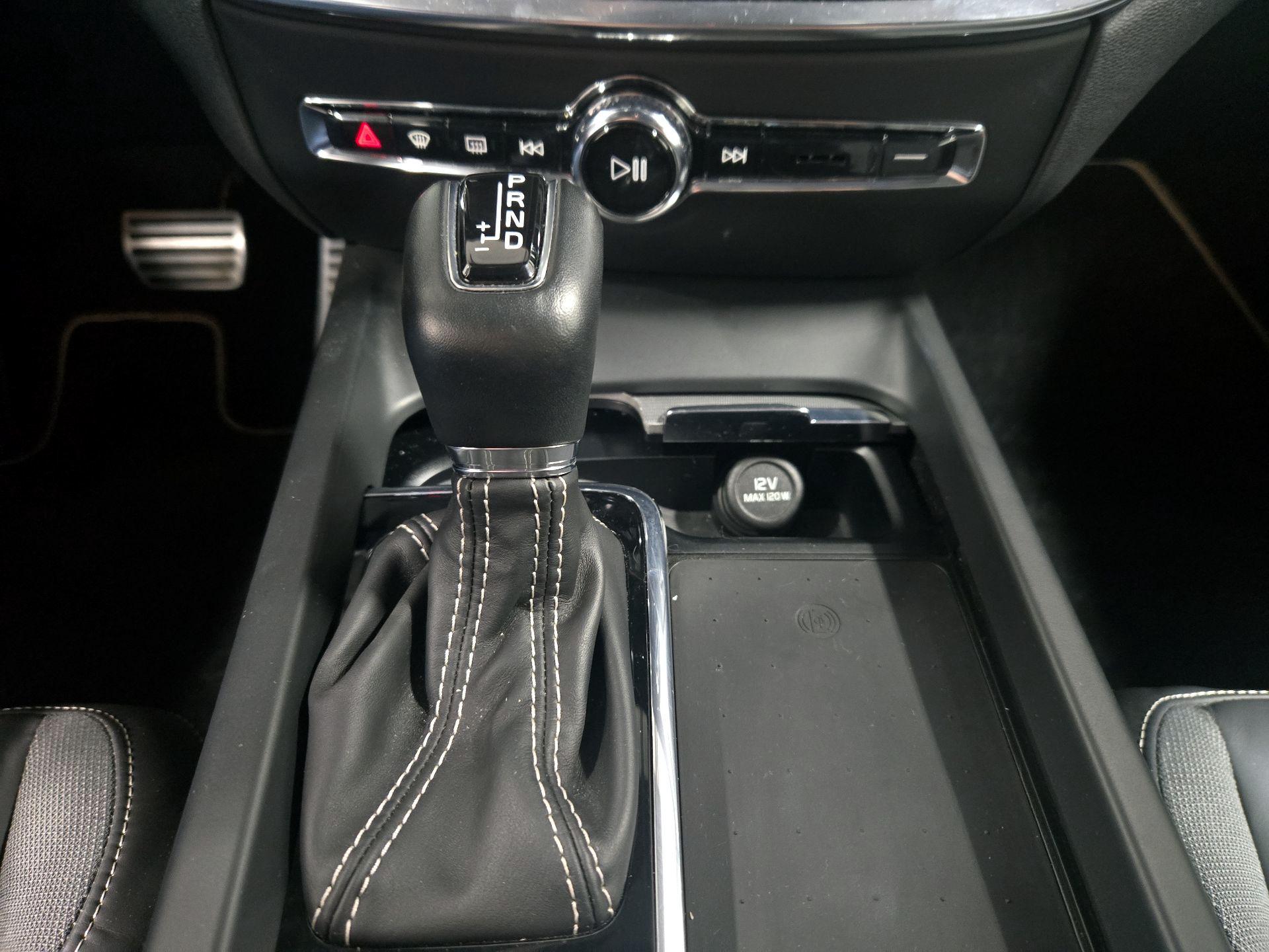 Thumbnail: 2021 Volvo S60 - 18