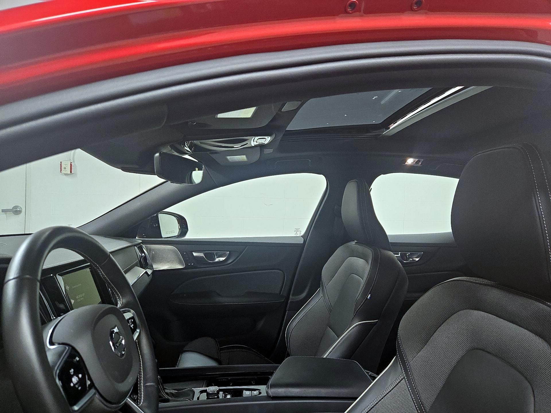 Thumbnail: 2021 Volvo S60 - 20